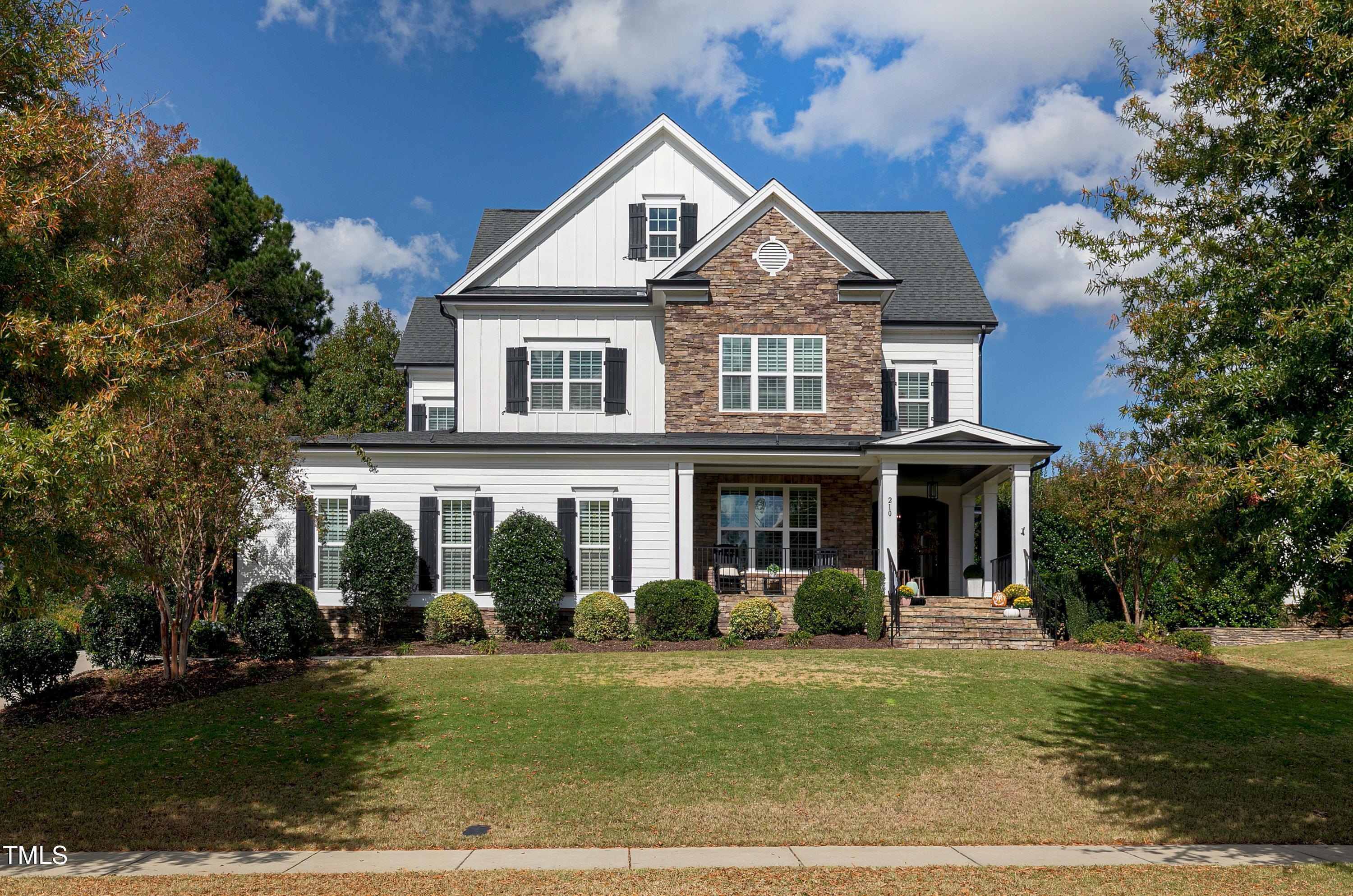 210 Sunset Bluffs Drive
