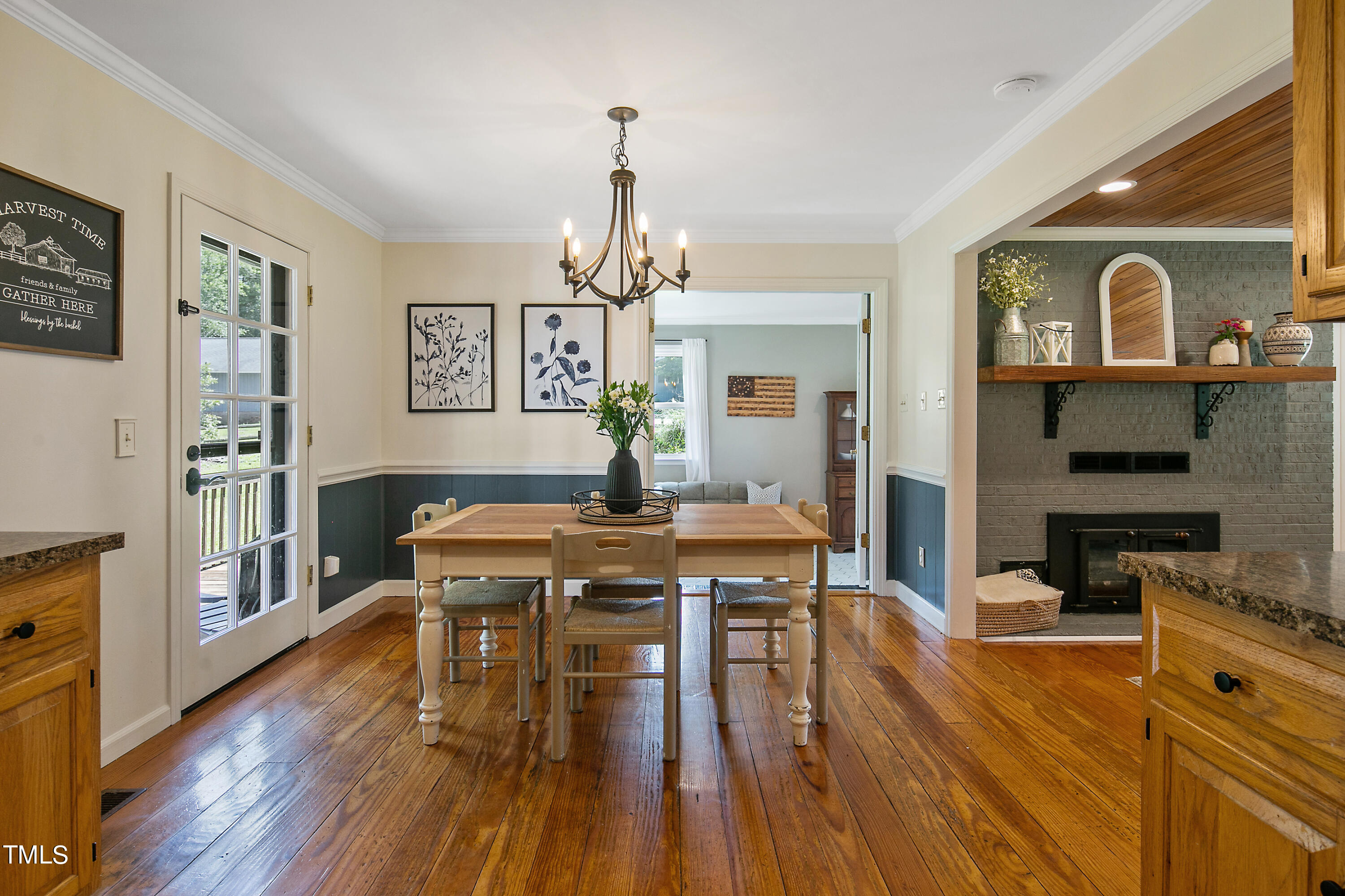 362 Lakeview Drive