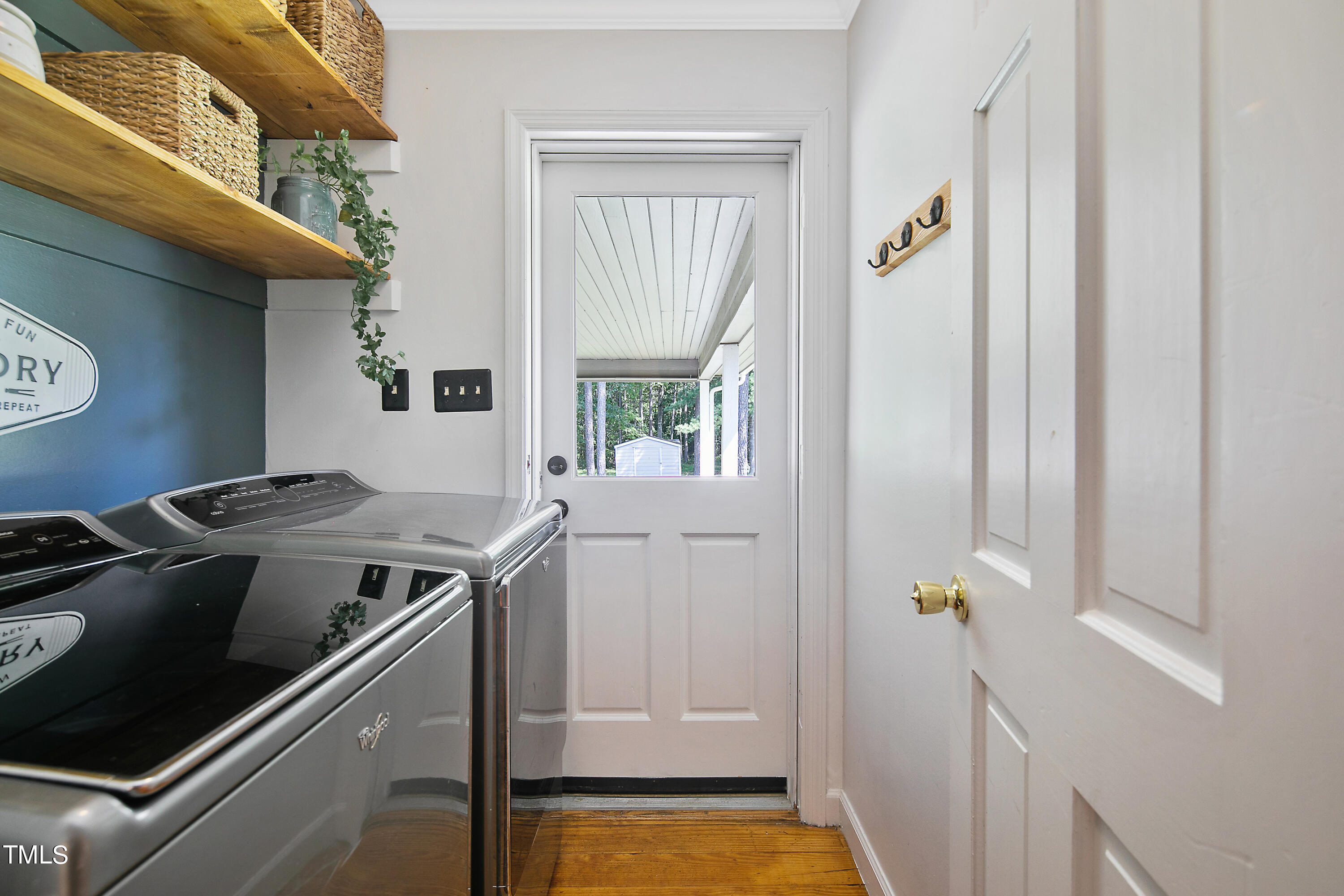 362 Lakeview Drive
