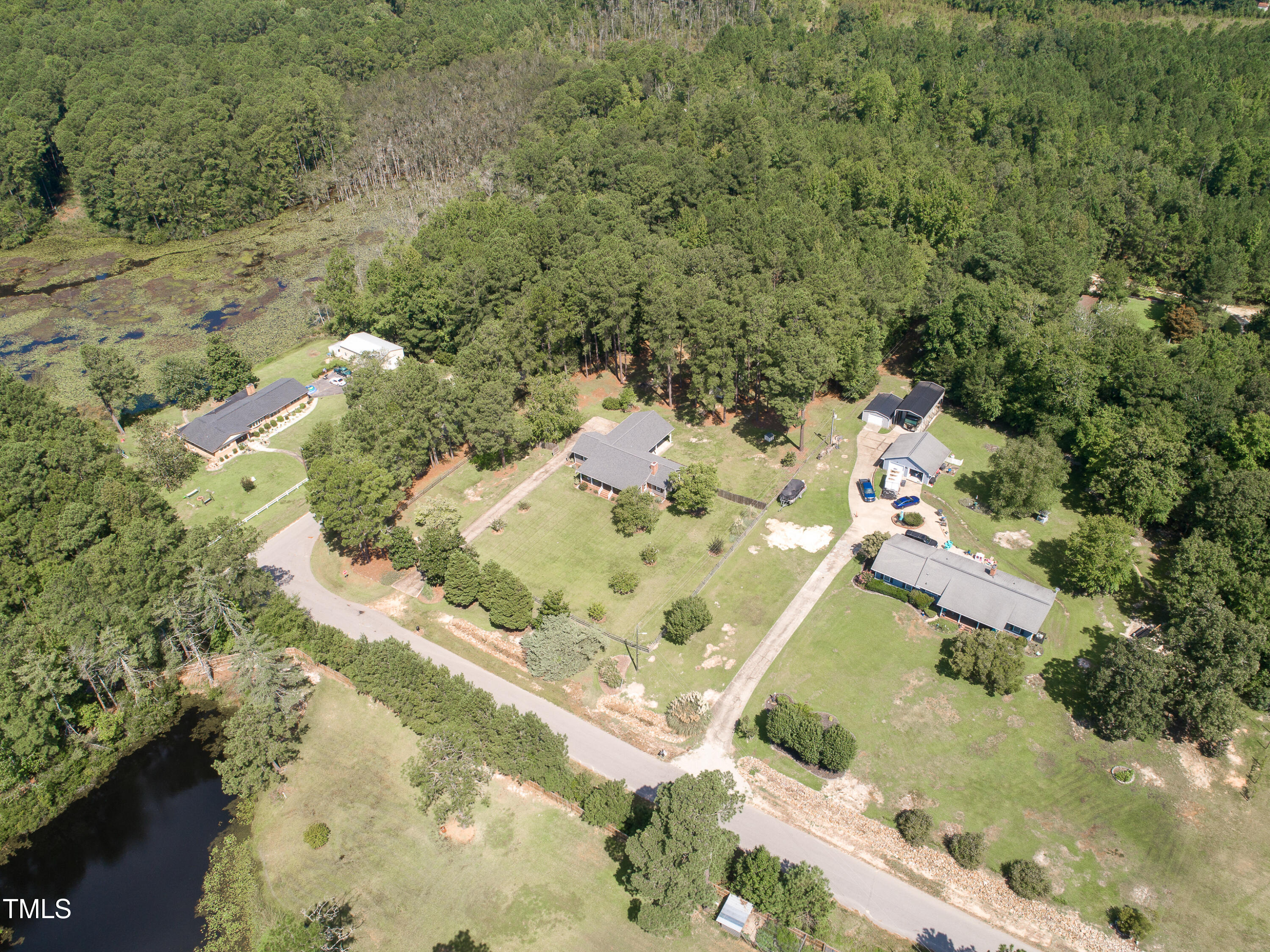 362 Lakeview Drive