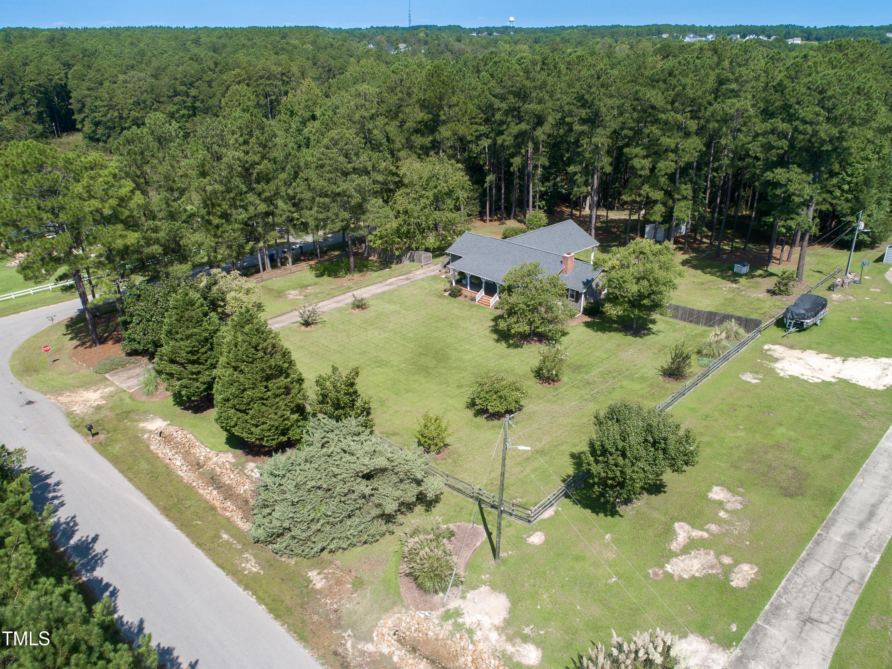 362 Lakeview Drive