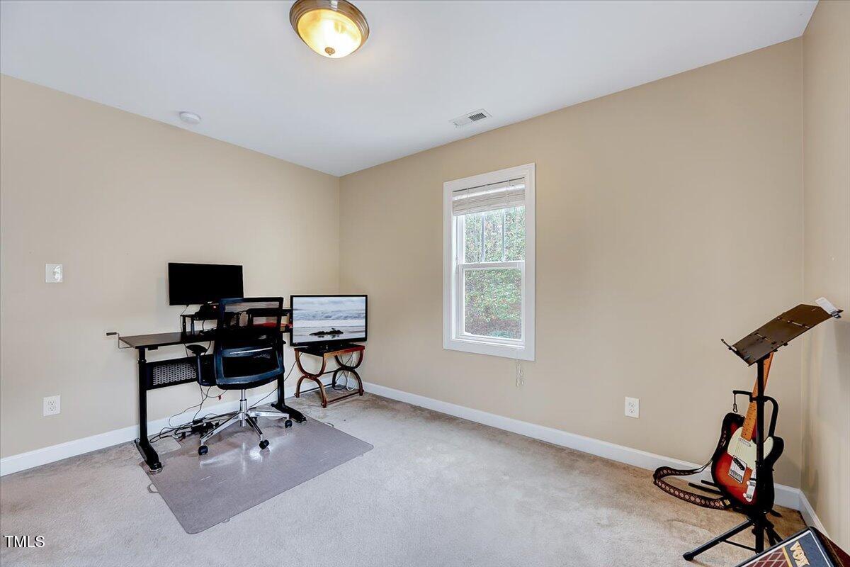 805 Leatherstone Lane