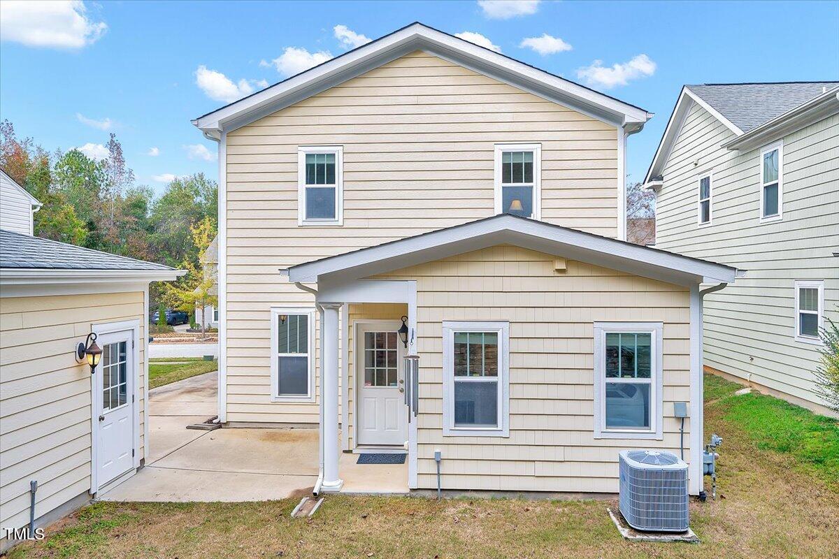 805 Leatherstone Lane