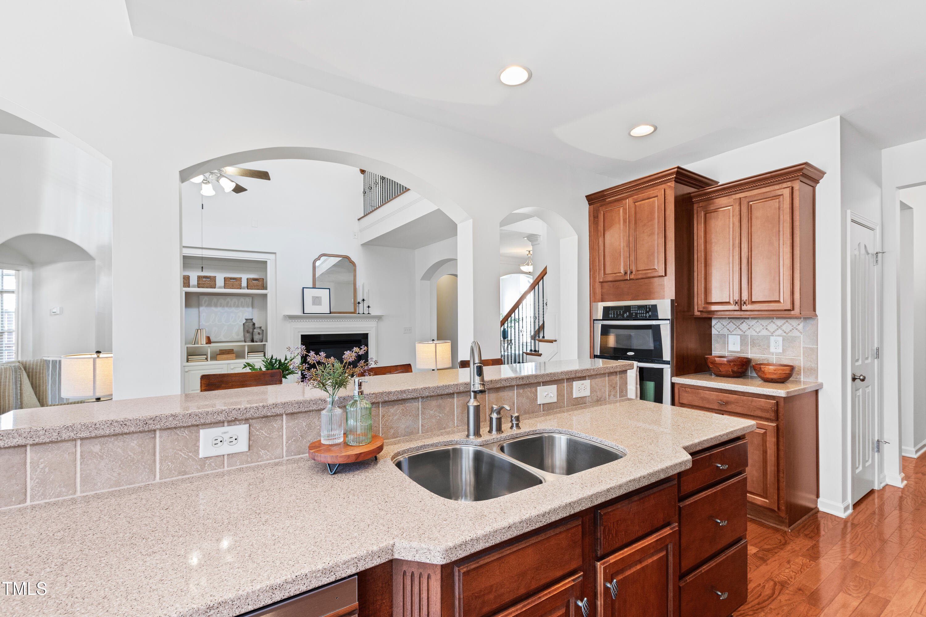 6111 Leesburg Lane