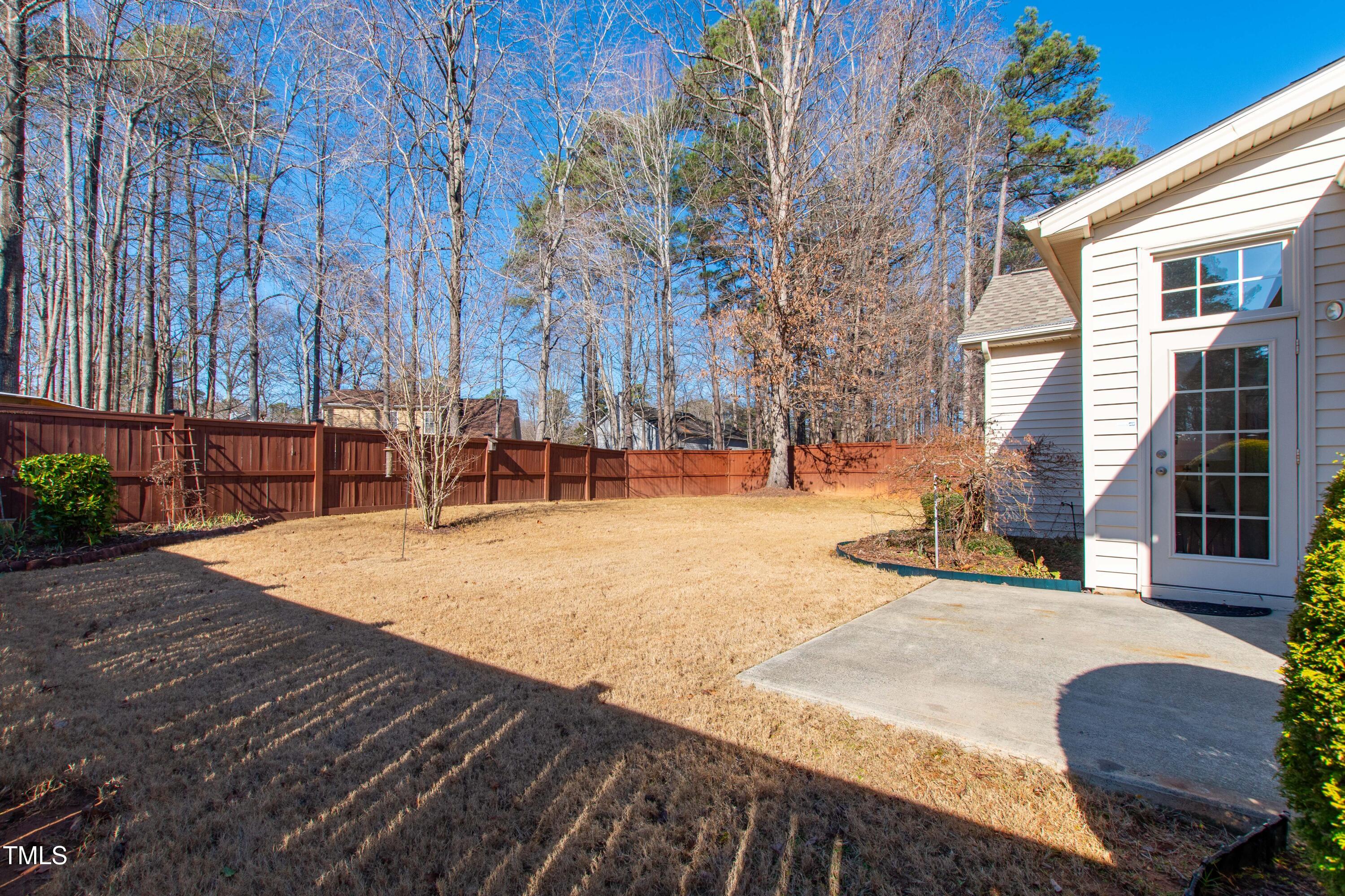 6111 Leesburg Lane