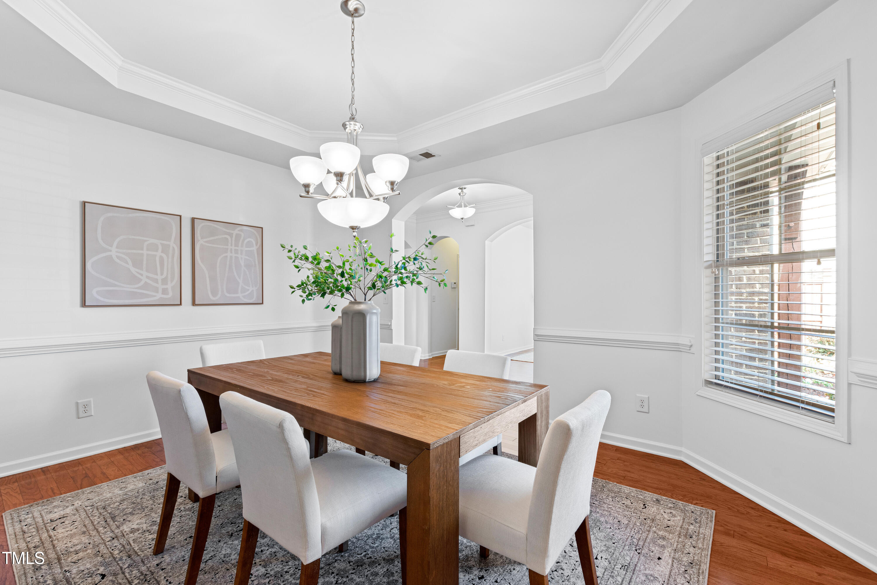 6111 Leesburg Lane