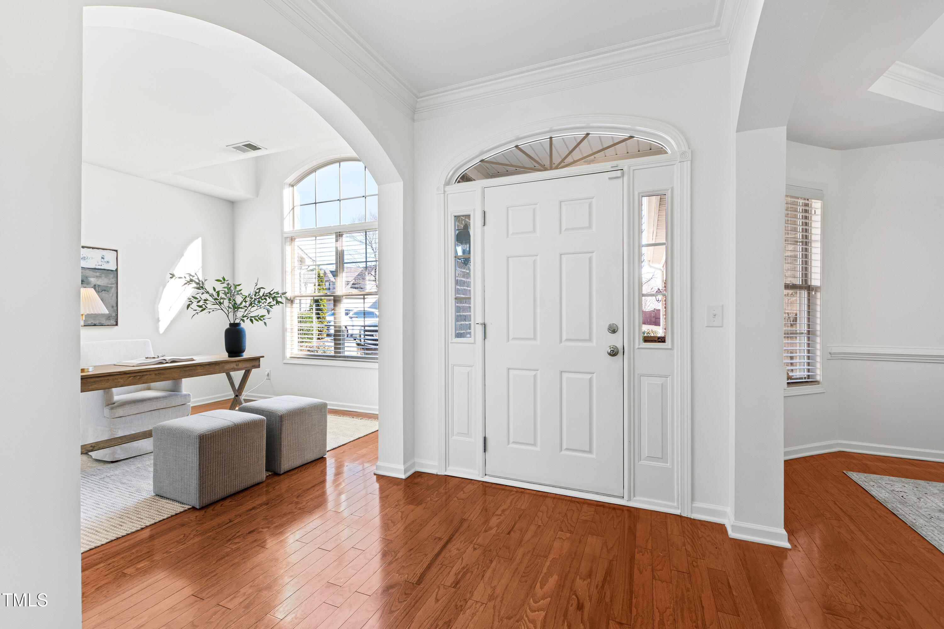 6111 Leesburg Lane
