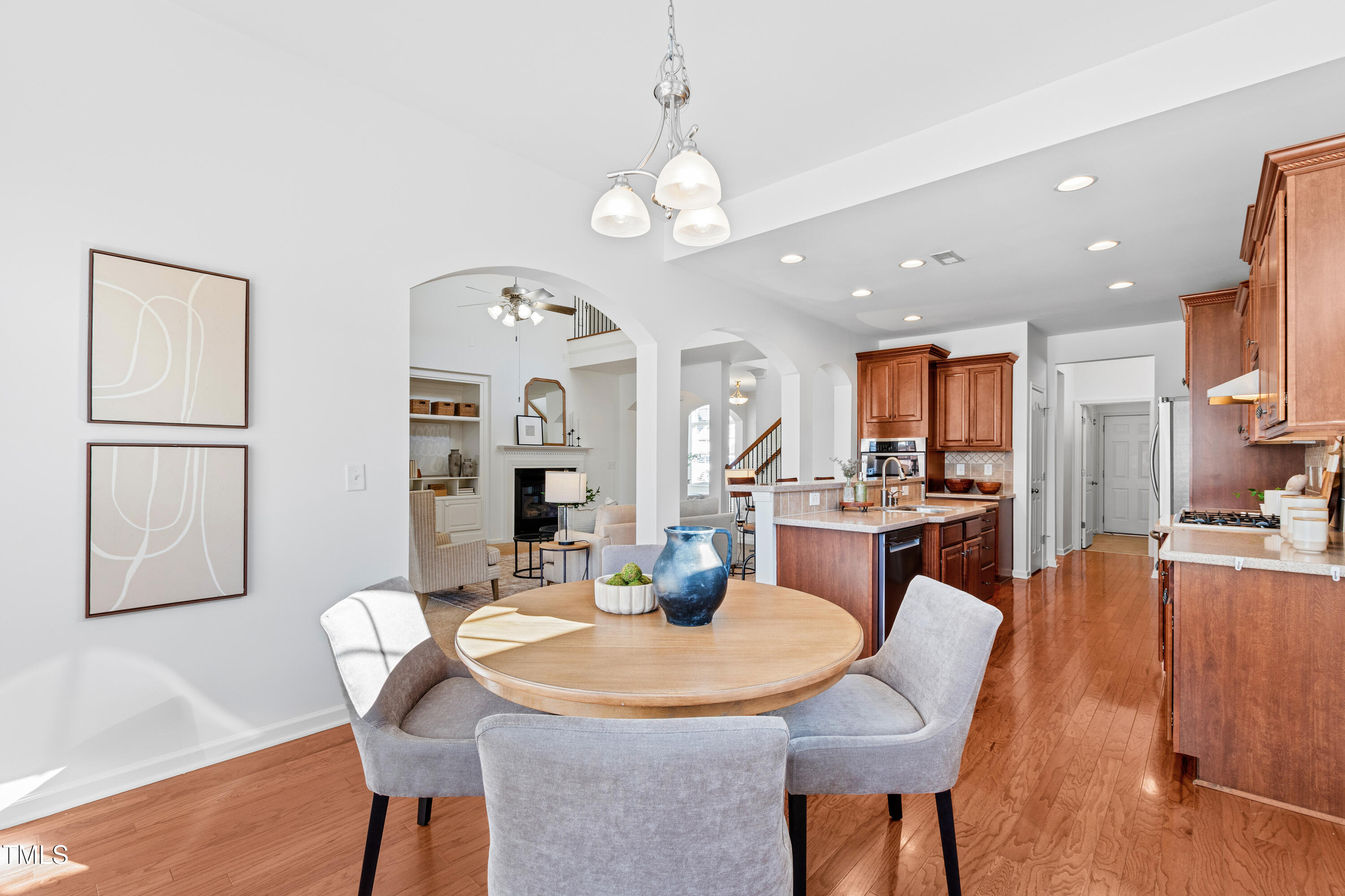 6111 Leesburg Lane