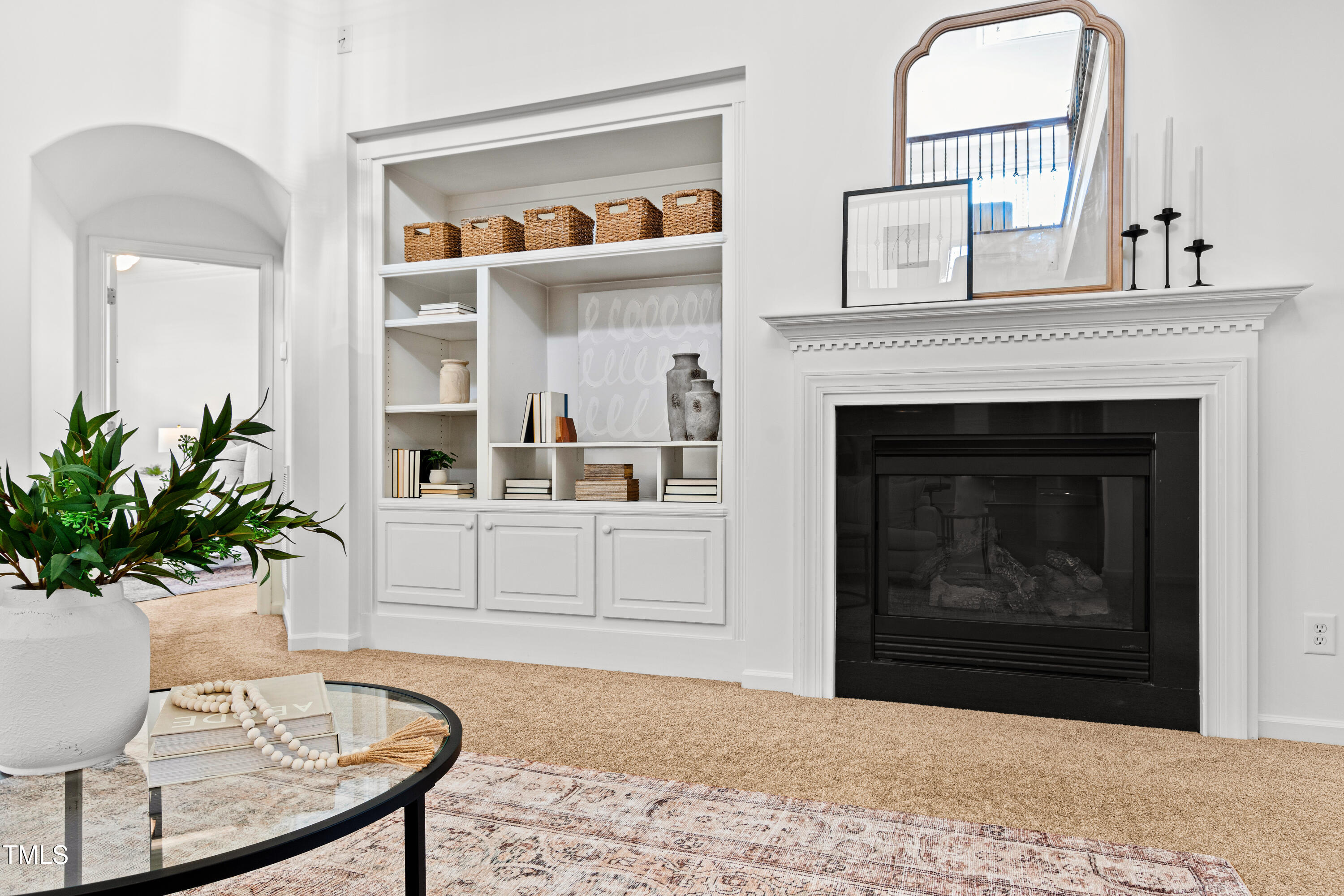 6111 Leesburg Lane