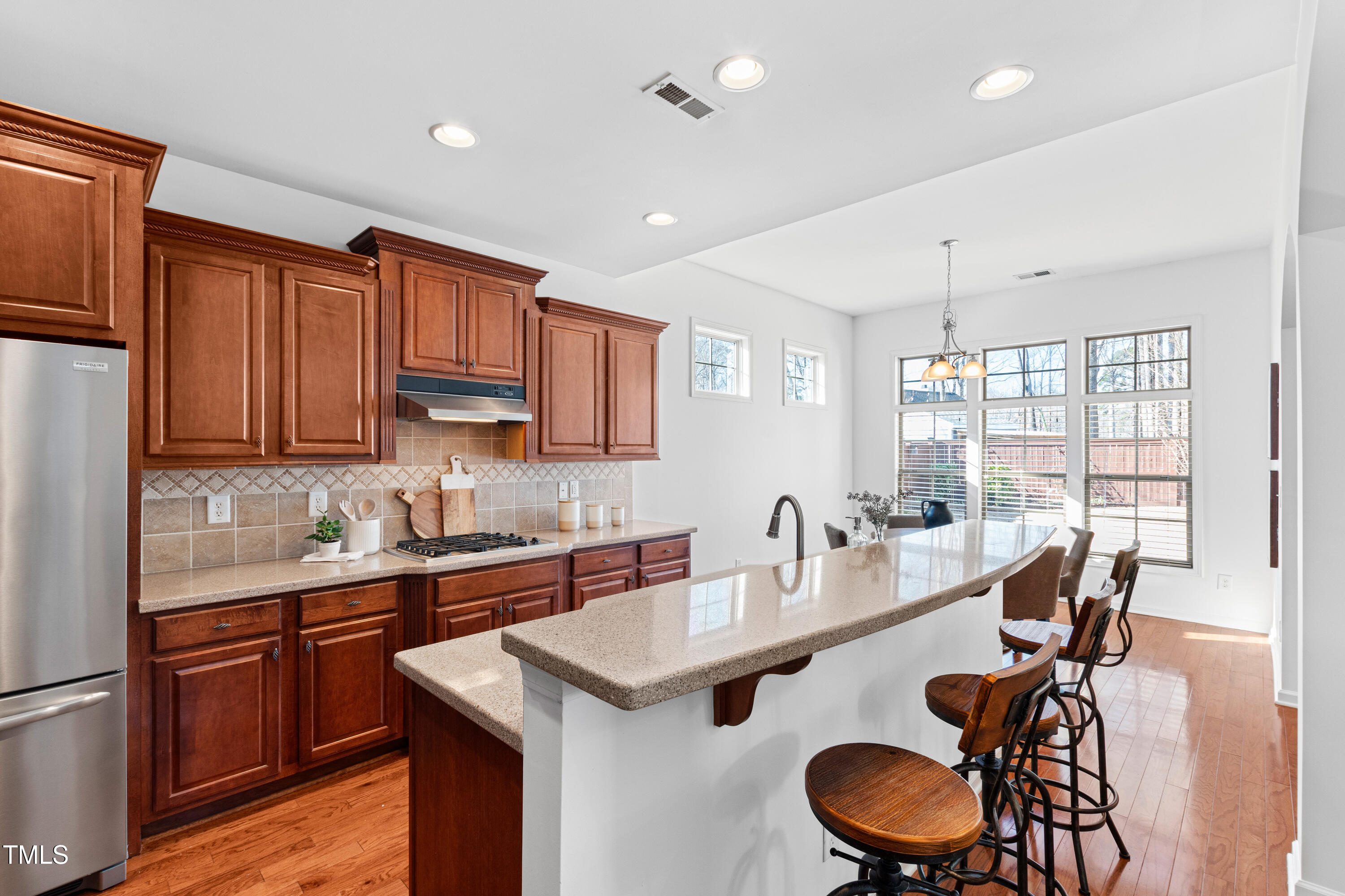 6111 Leesburg Lane