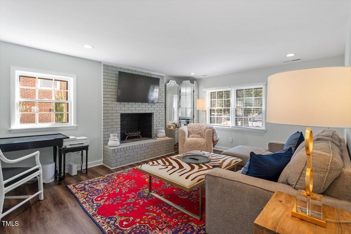 2421 Bertie Drive