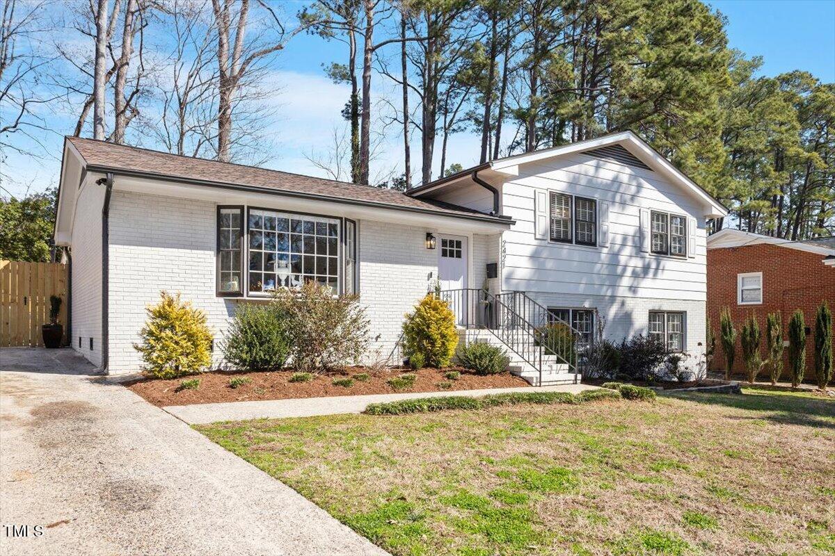2421 Bertie Drive