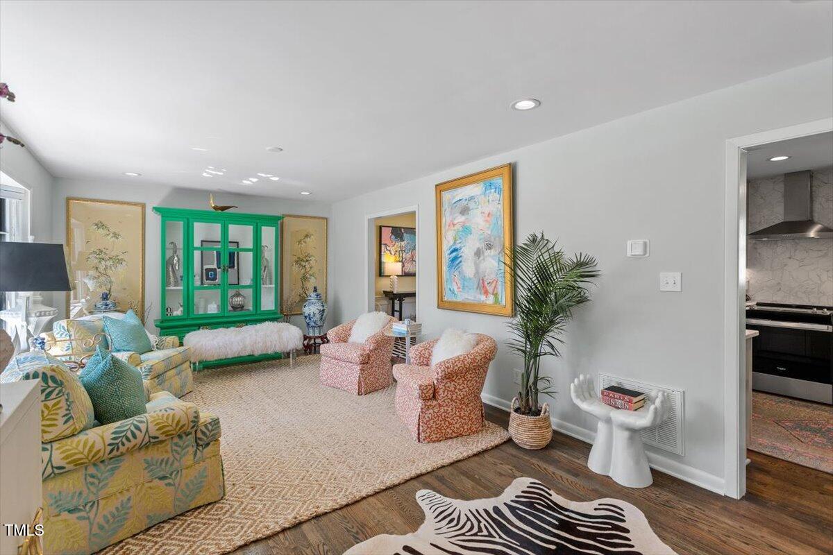 2421 Bertie Drive