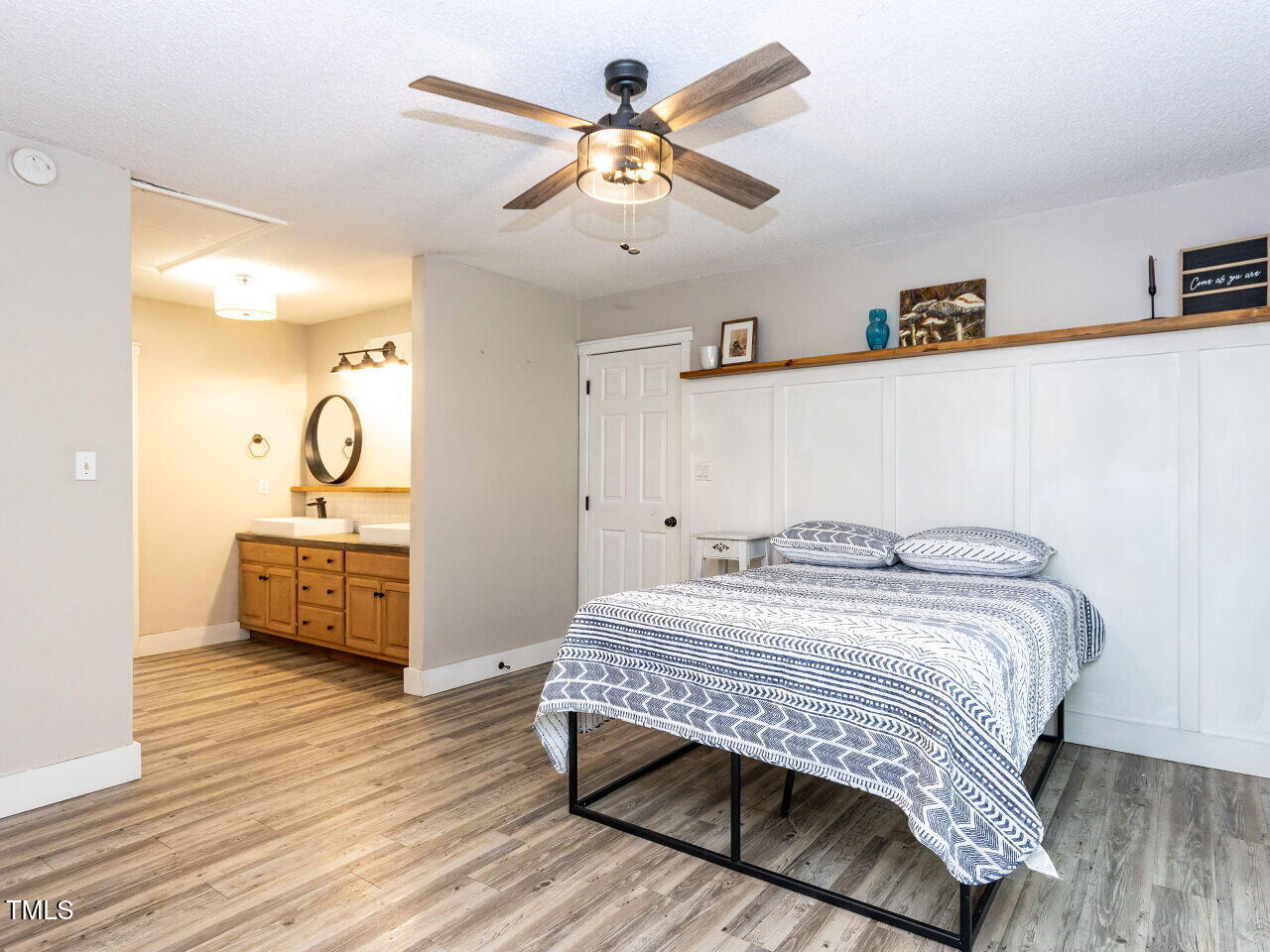 1002 Walker Field Drive