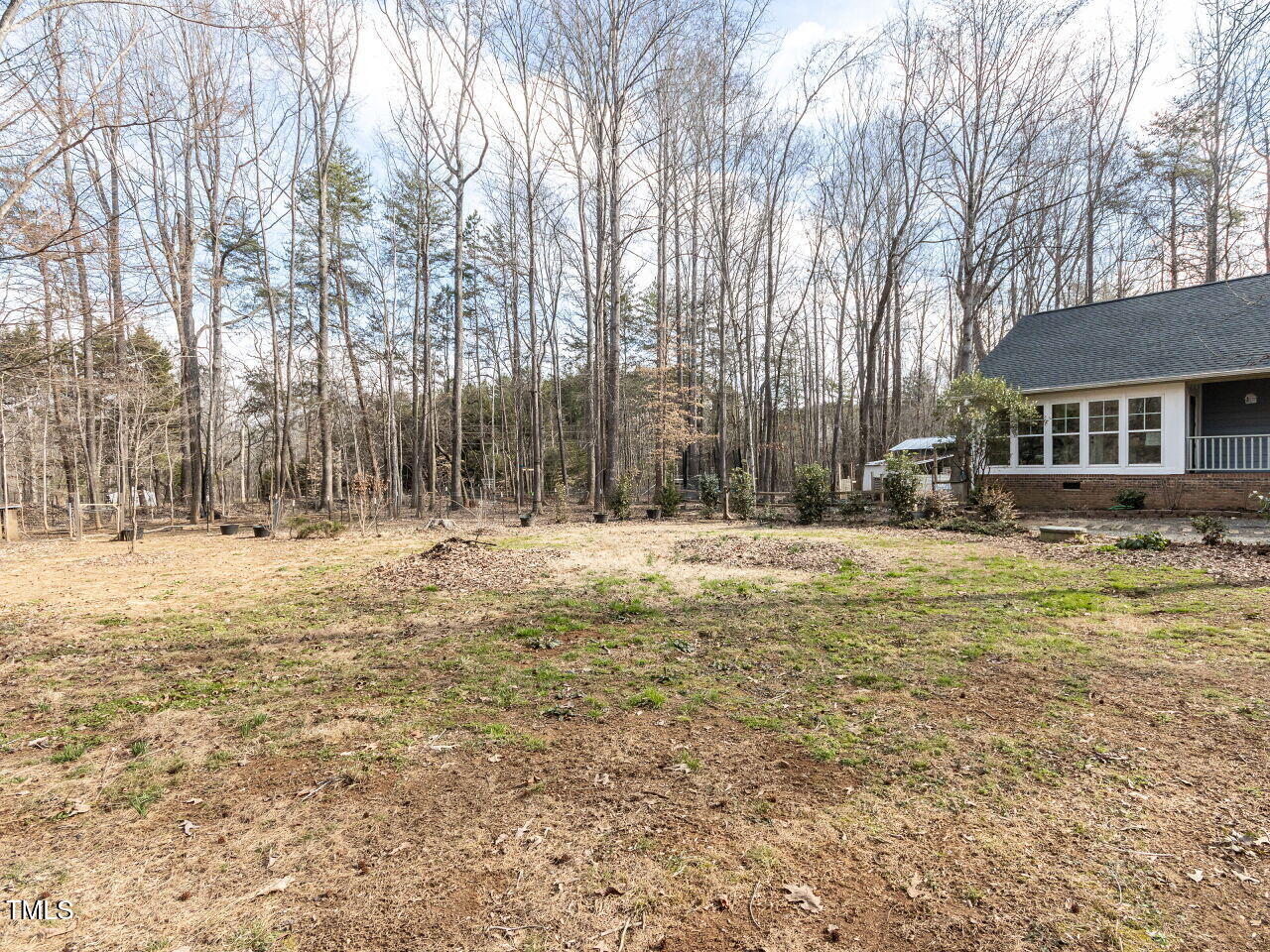 1002 Walker Field Drive