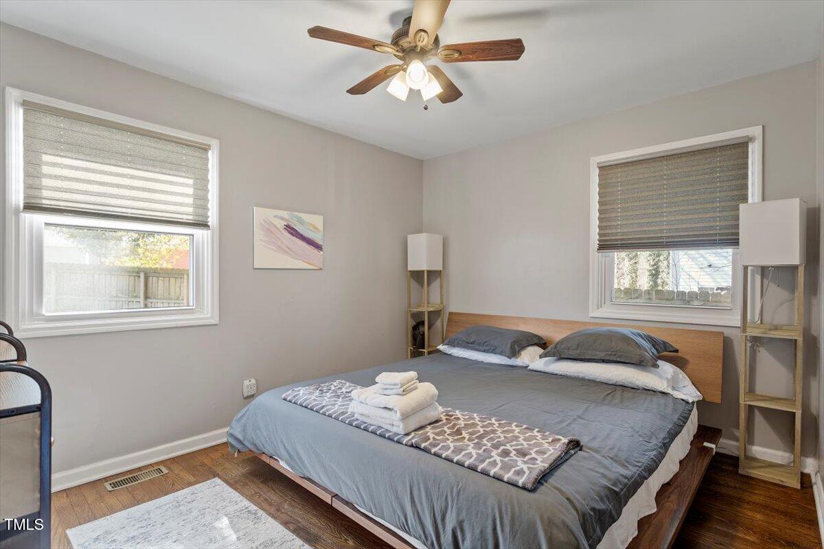 1005 Helms Place