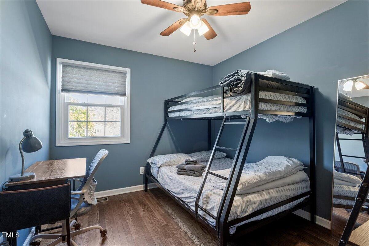 1005 Helms Place