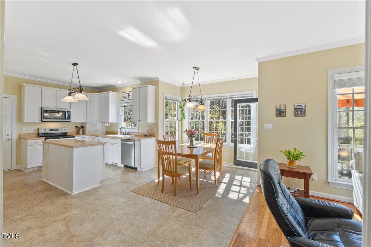 4617 Wee Burn Trail