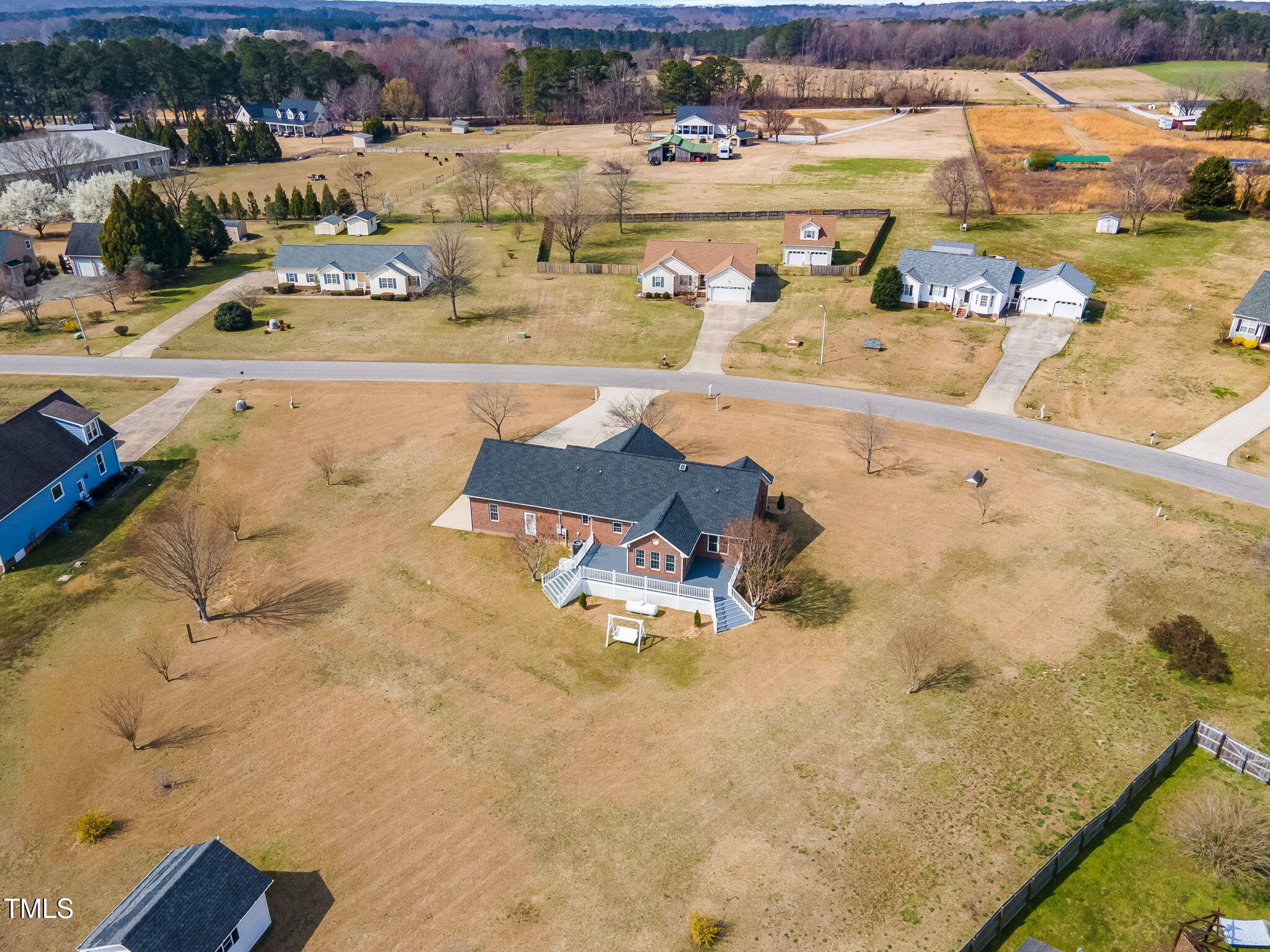 109 Rolling Oaks Lane