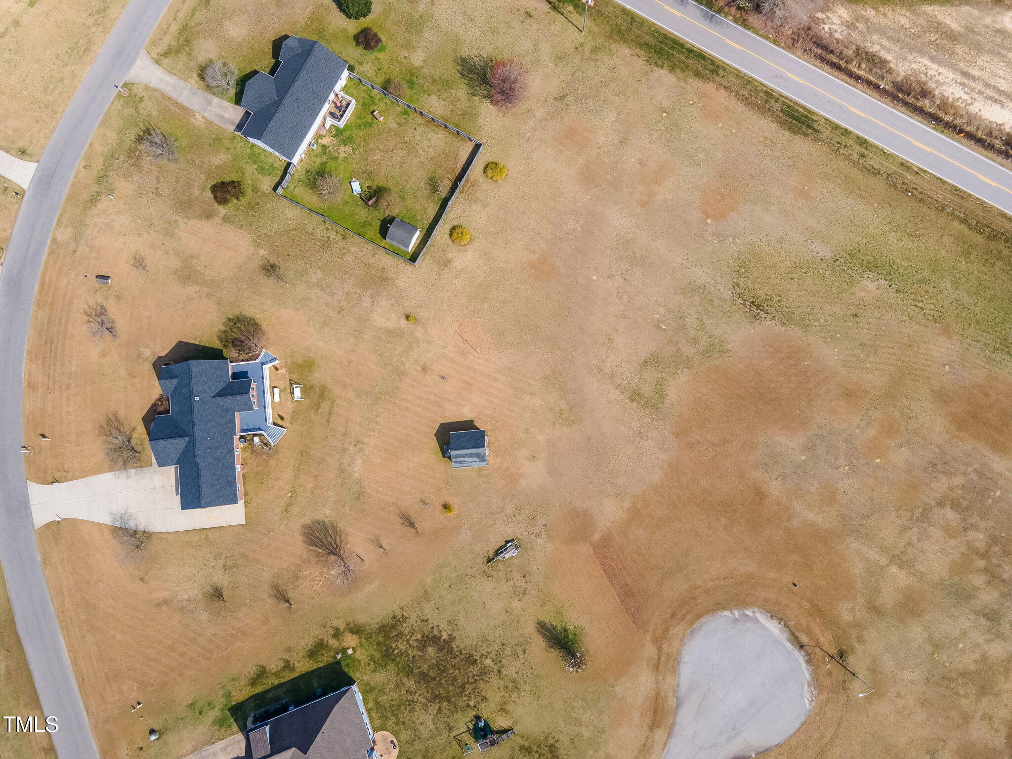 109 Rolling Oaks Lane