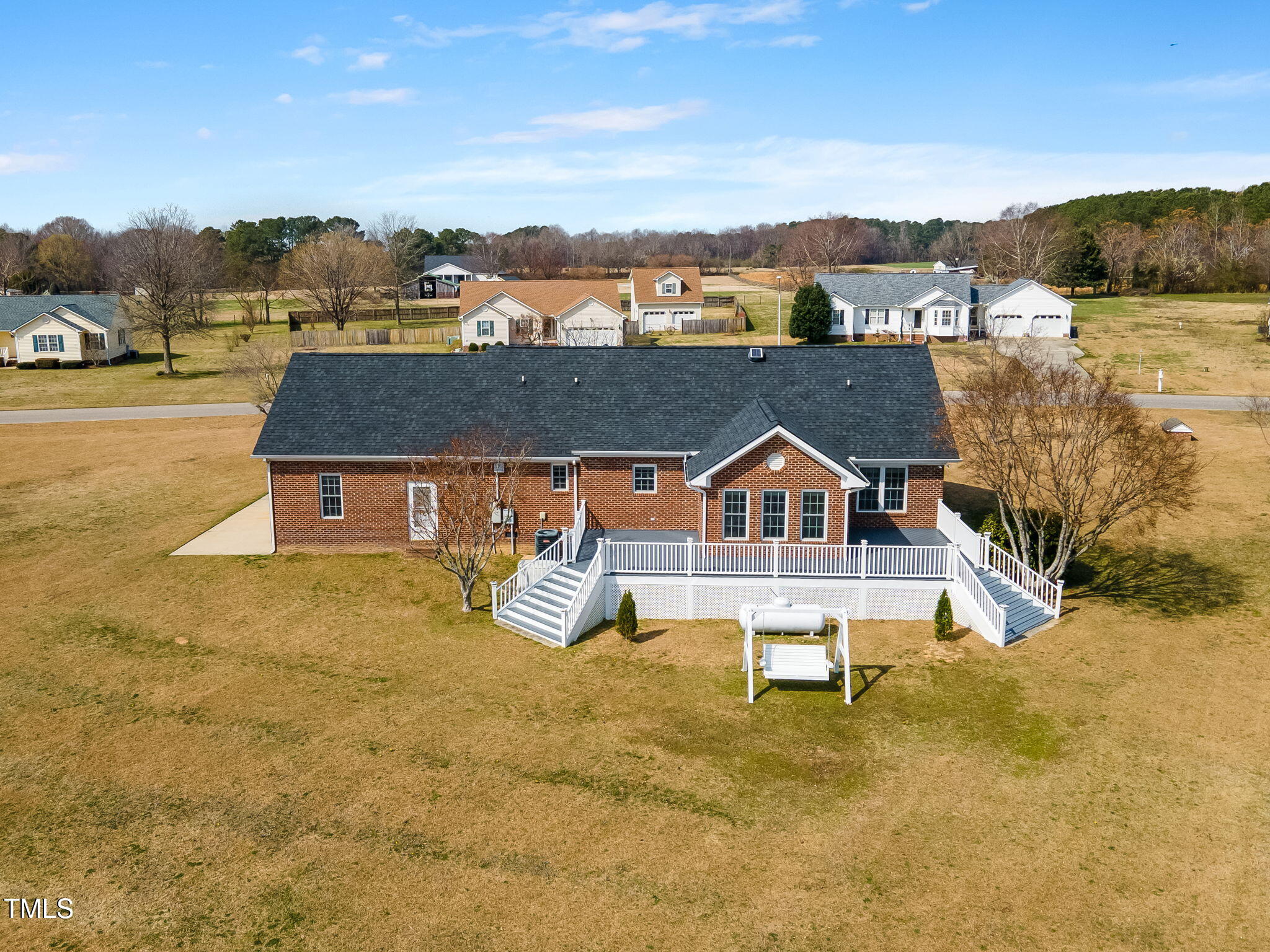 109 Rolling Oaks Lane