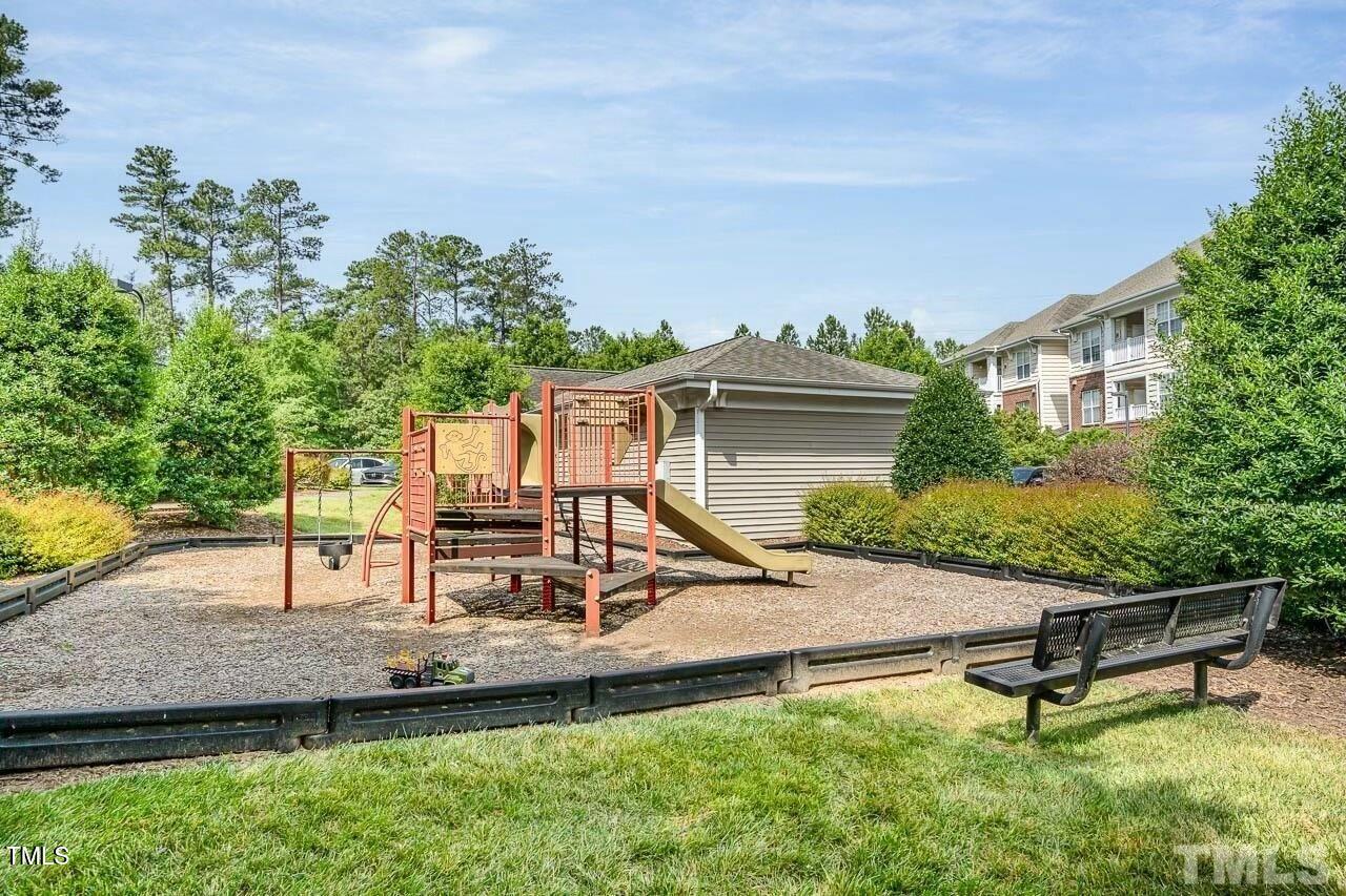 534 Ives Court
