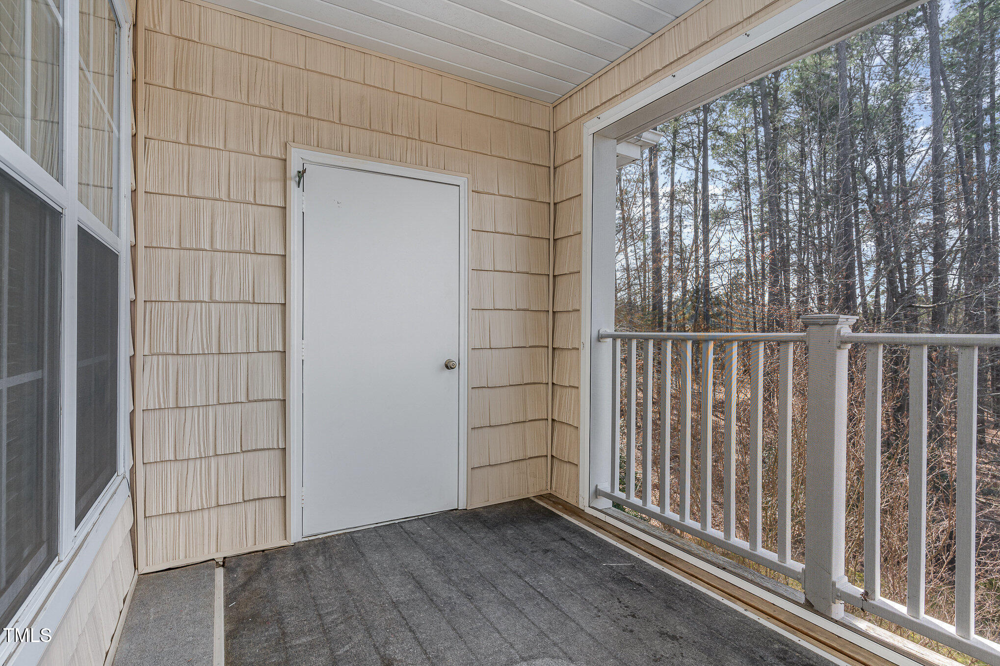 534 Ives Court