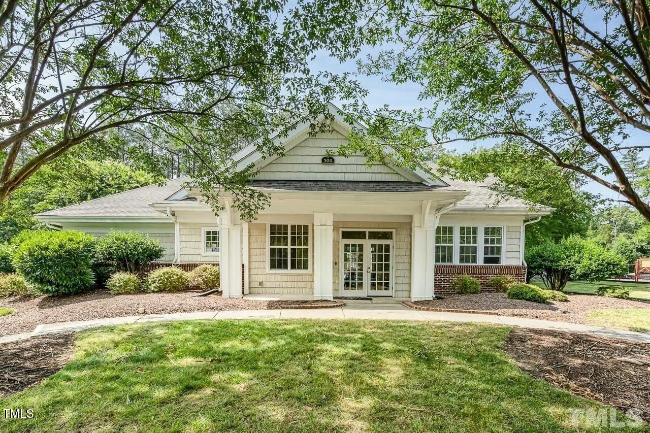 534 Ives Court