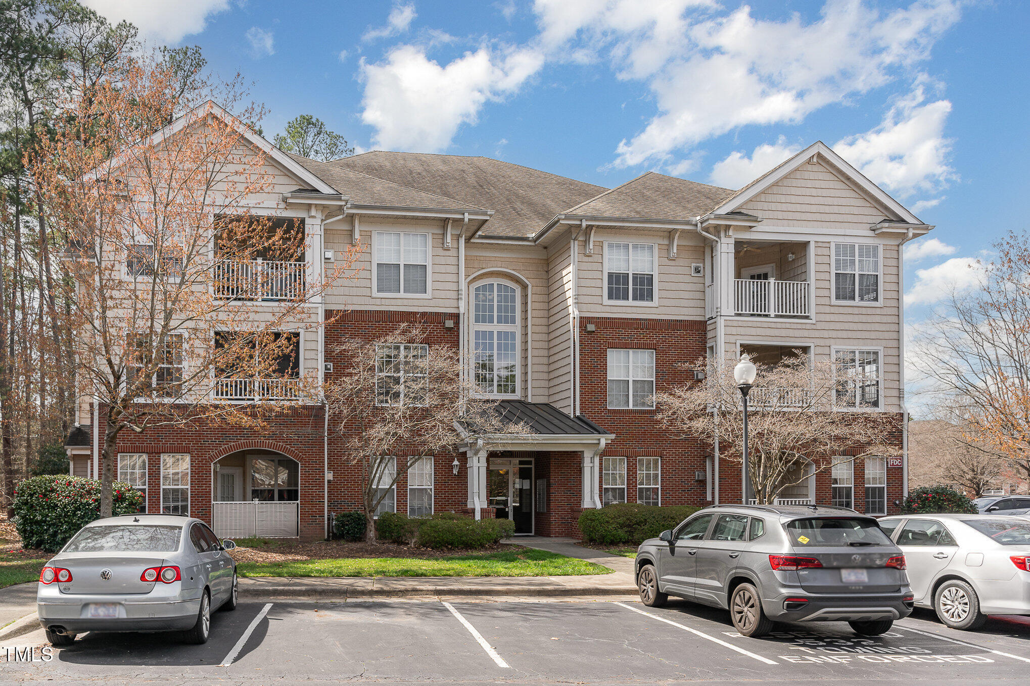 534 Ives Court