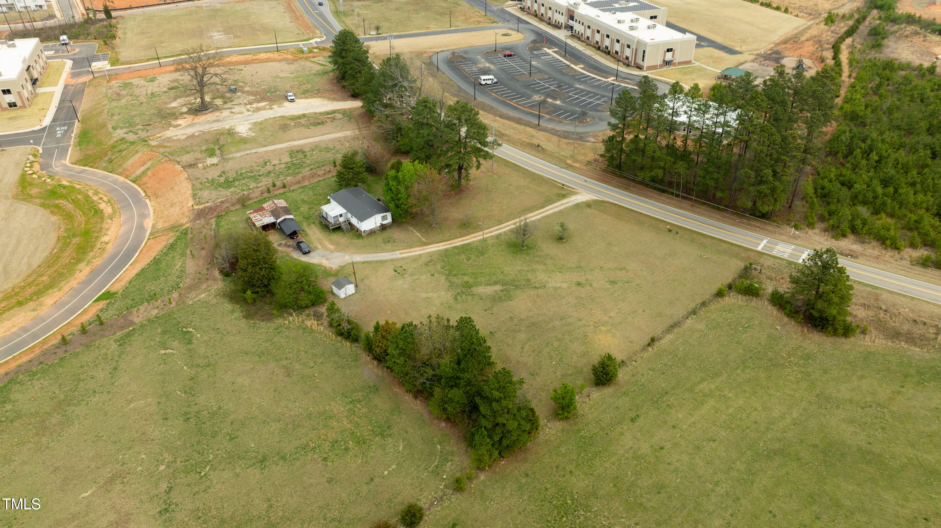 2092 Hicks Road