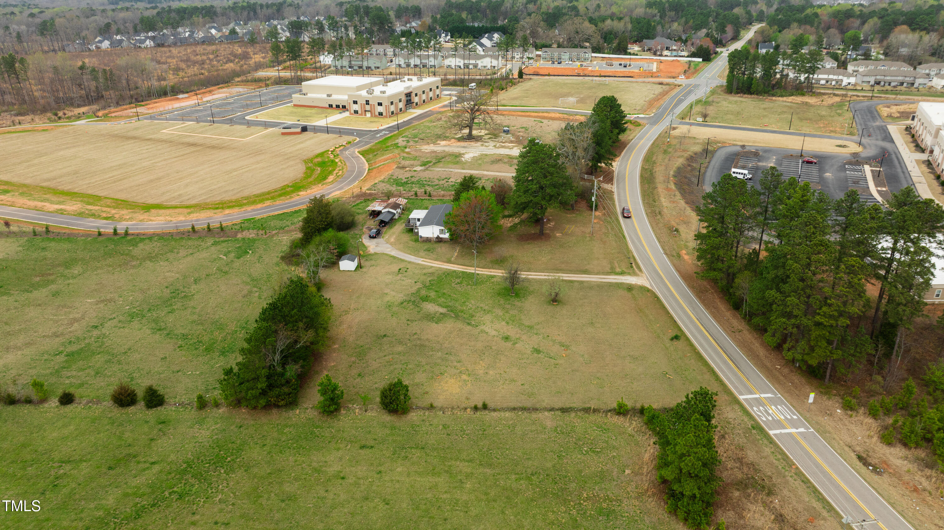 2092 Hicks Road