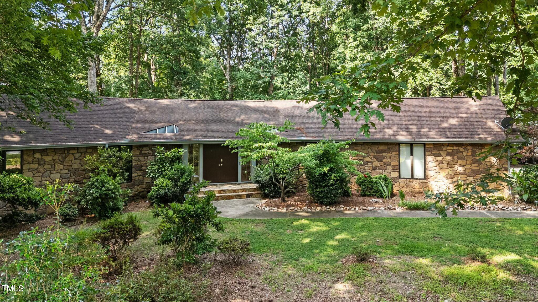 8805 Leesville Road