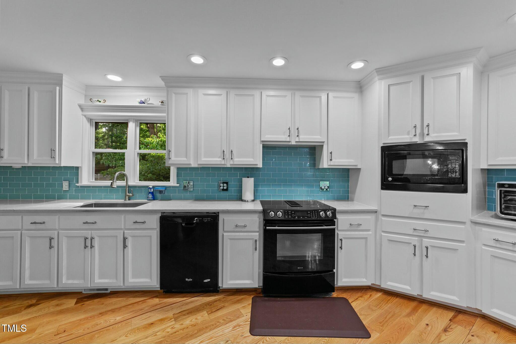 8805 Leesville Road
