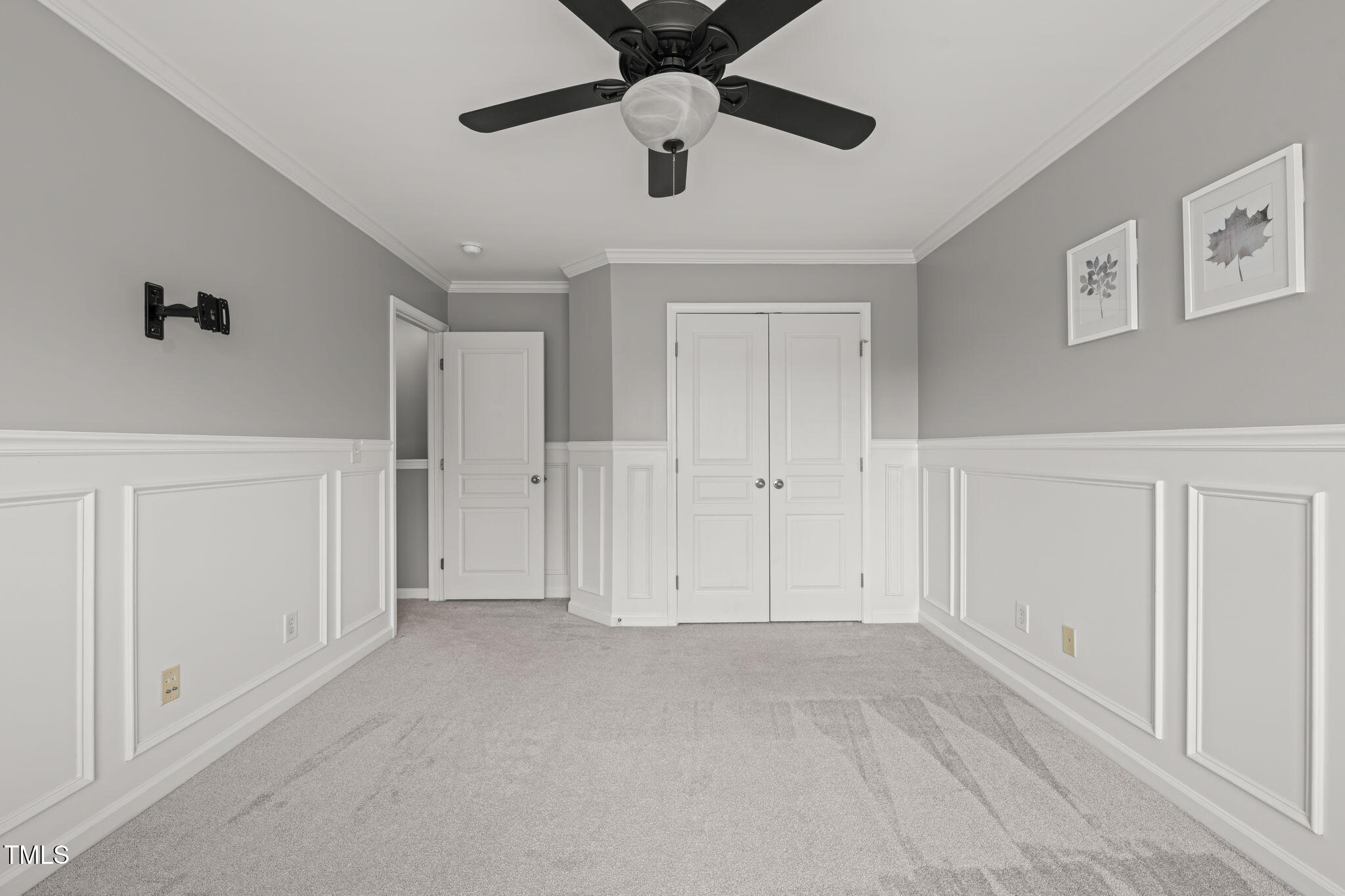 2105 Woodsdale Drive