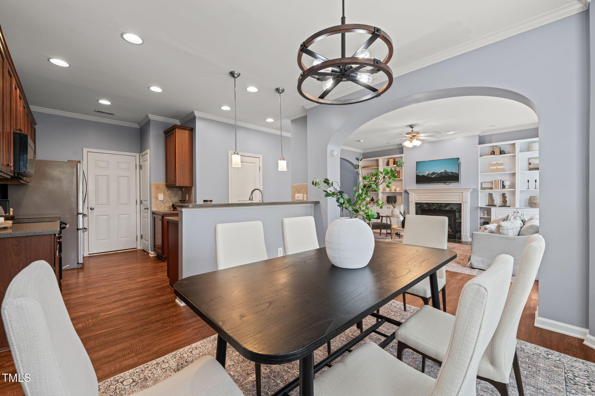 2105 Woodsdale Drive