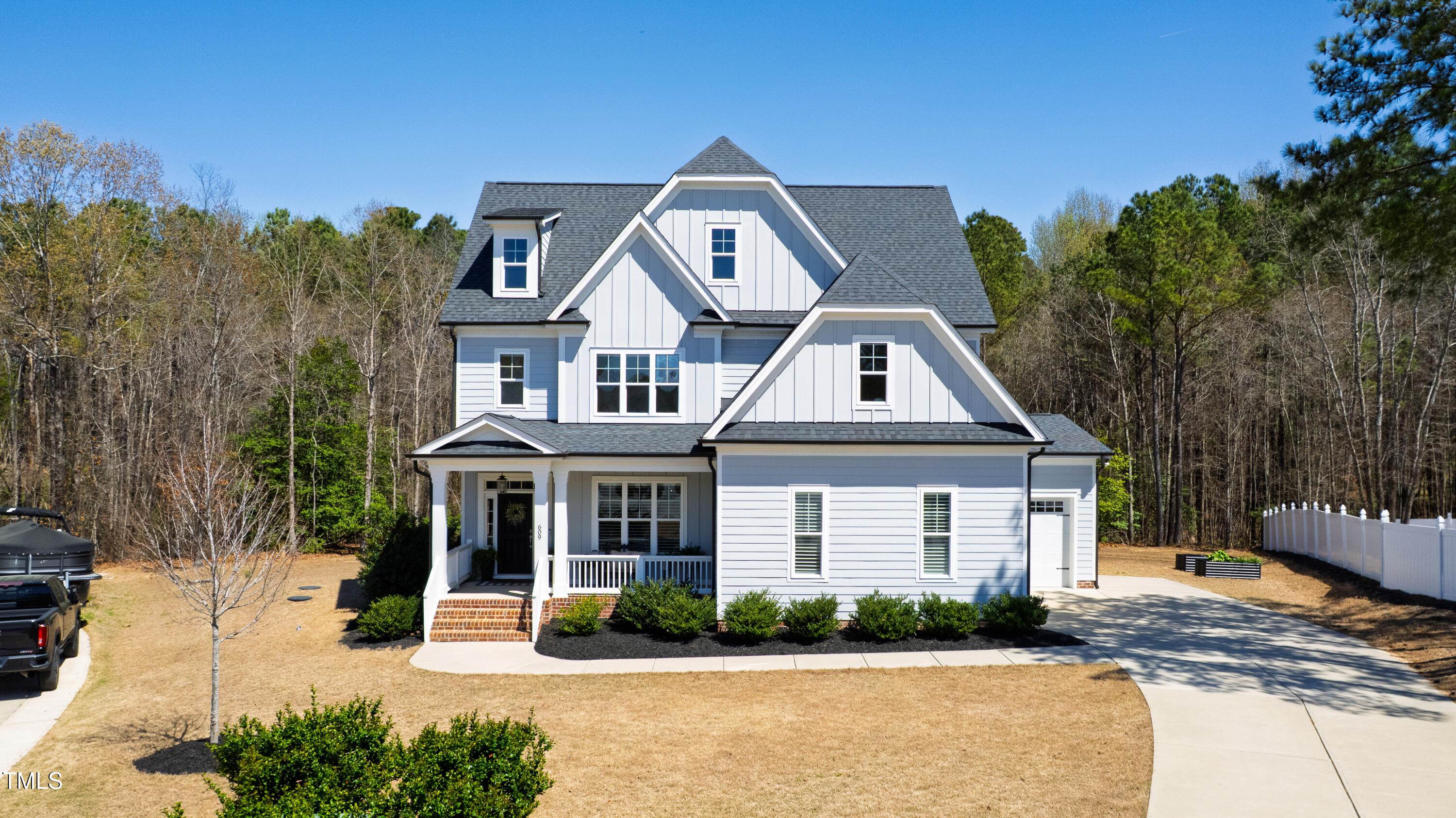 609 Meyers Place Lane
