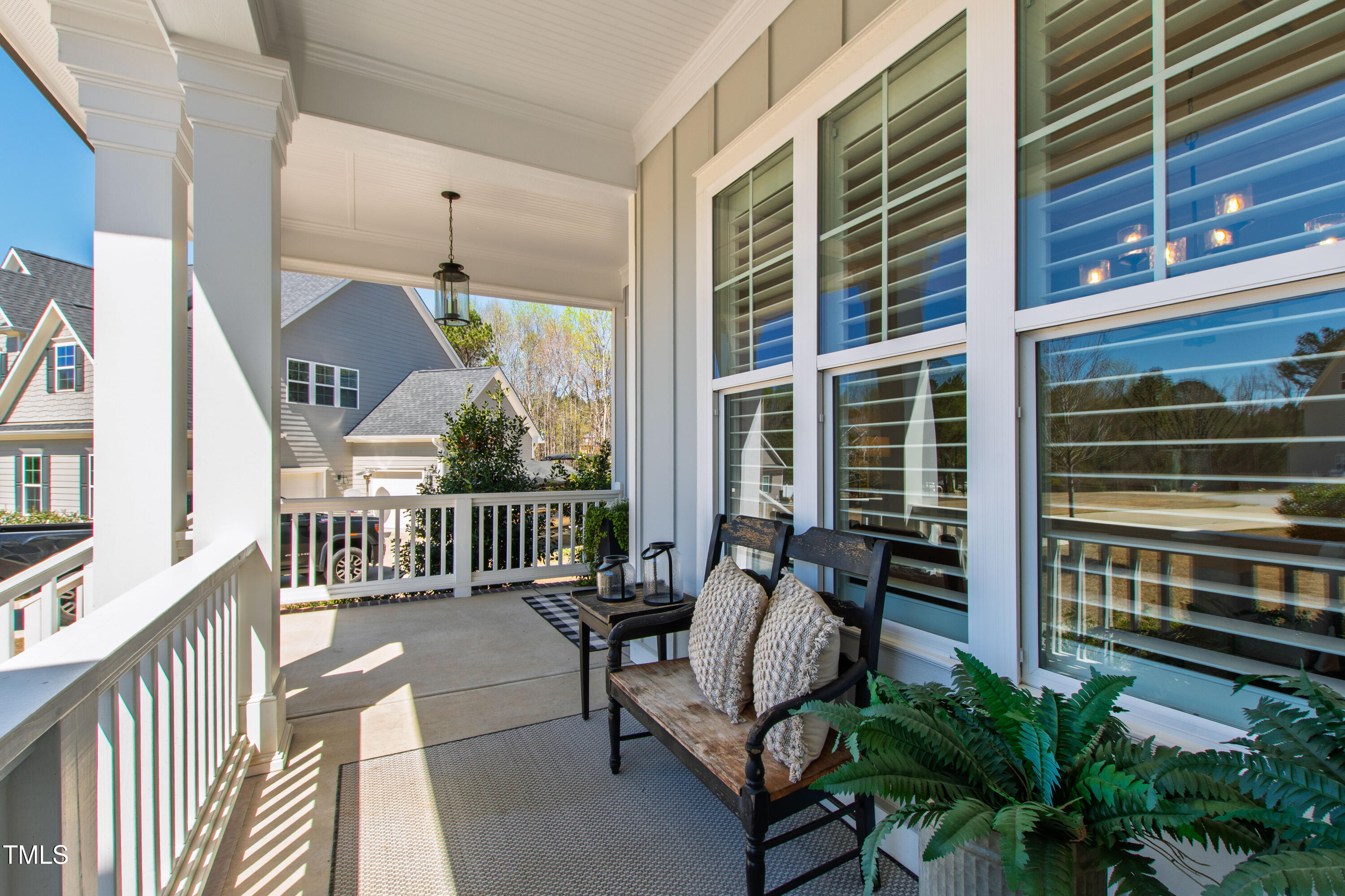 609 Meyers Place Lane