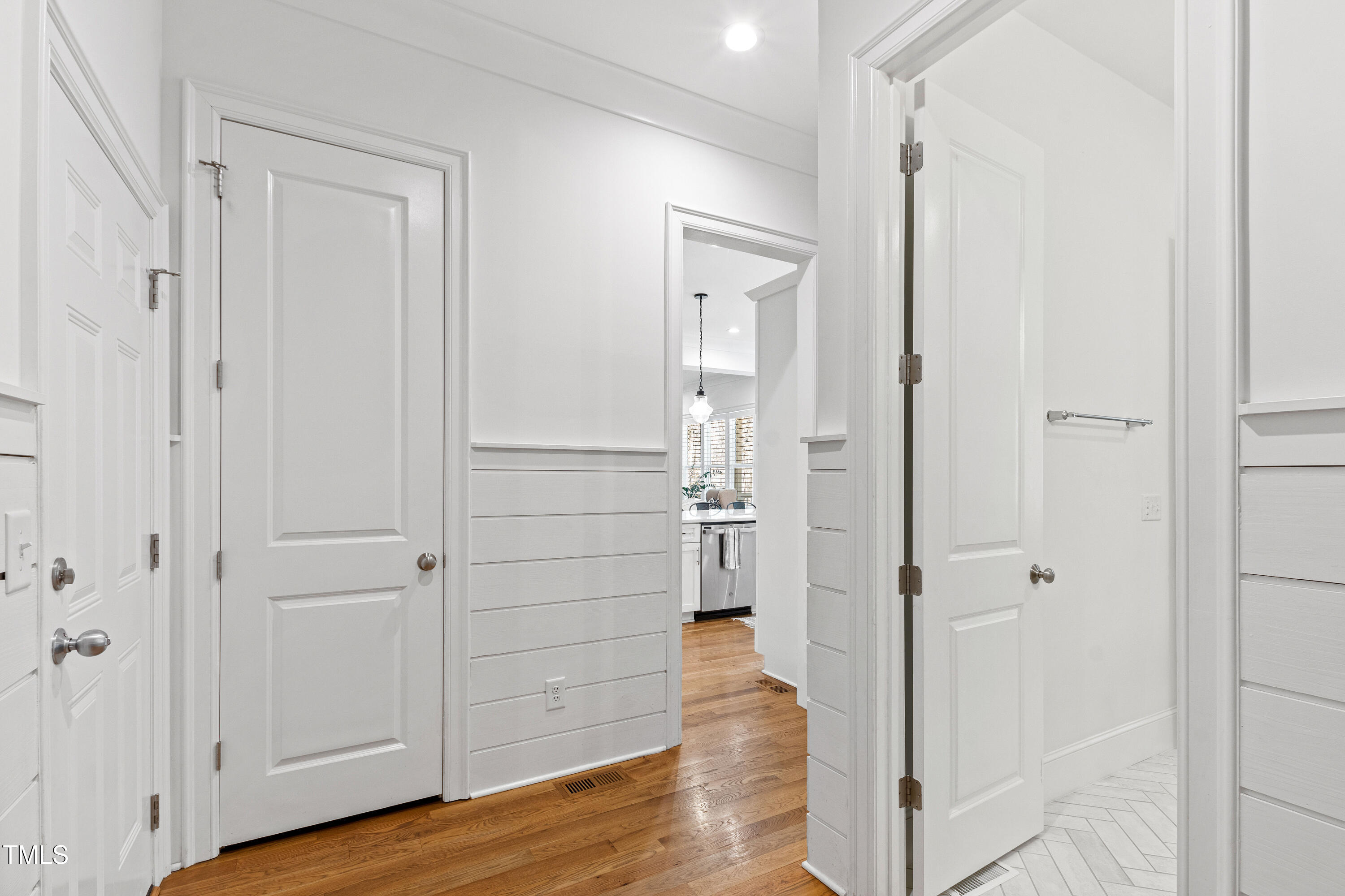609 Meyers Place Lane