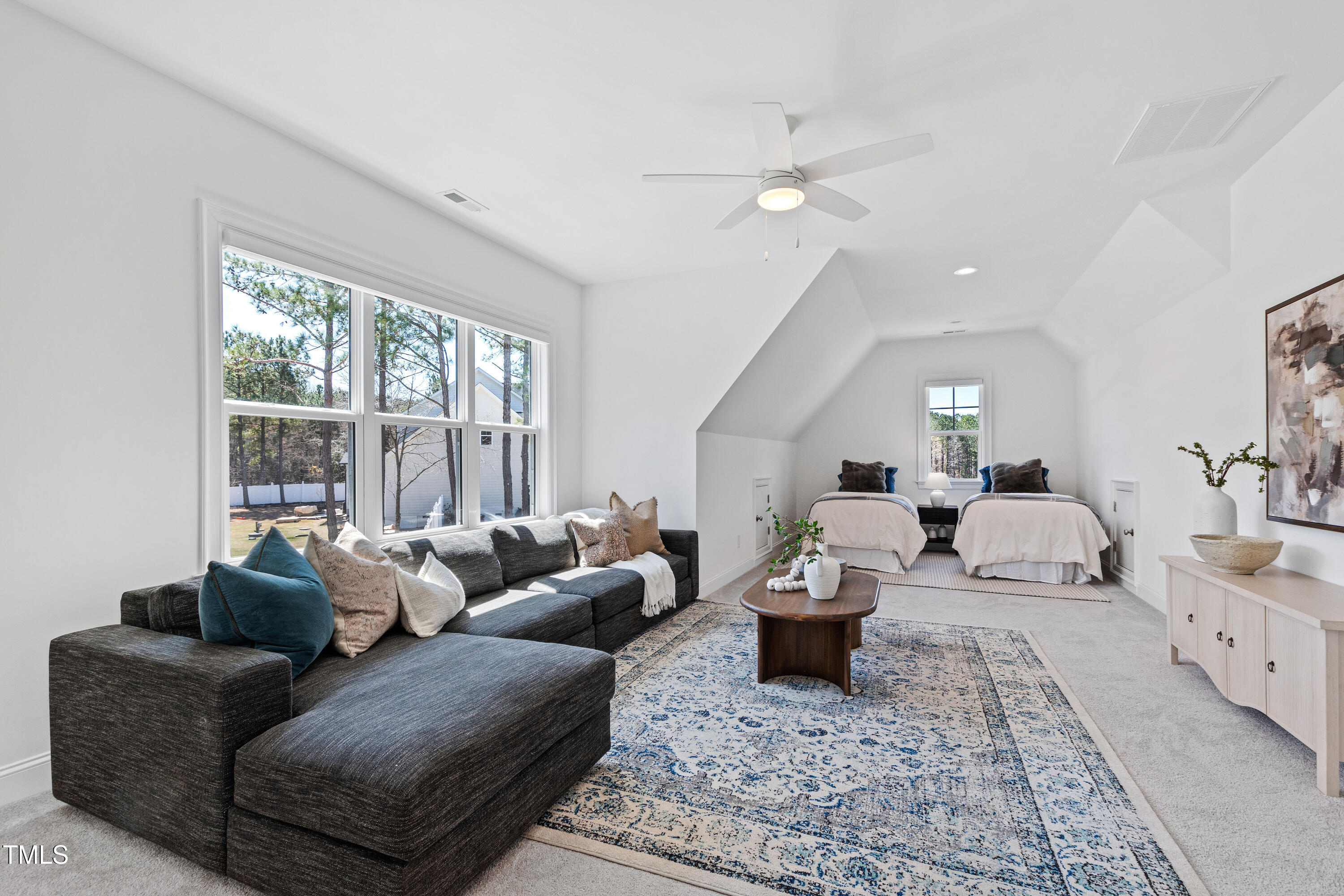 609 Meyers Place Lane