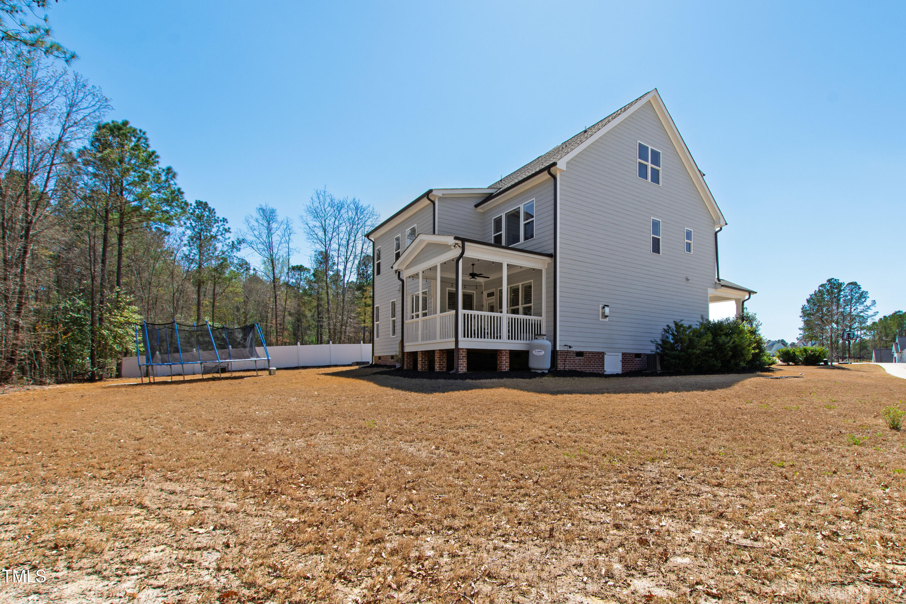609 Meyers Place Lane