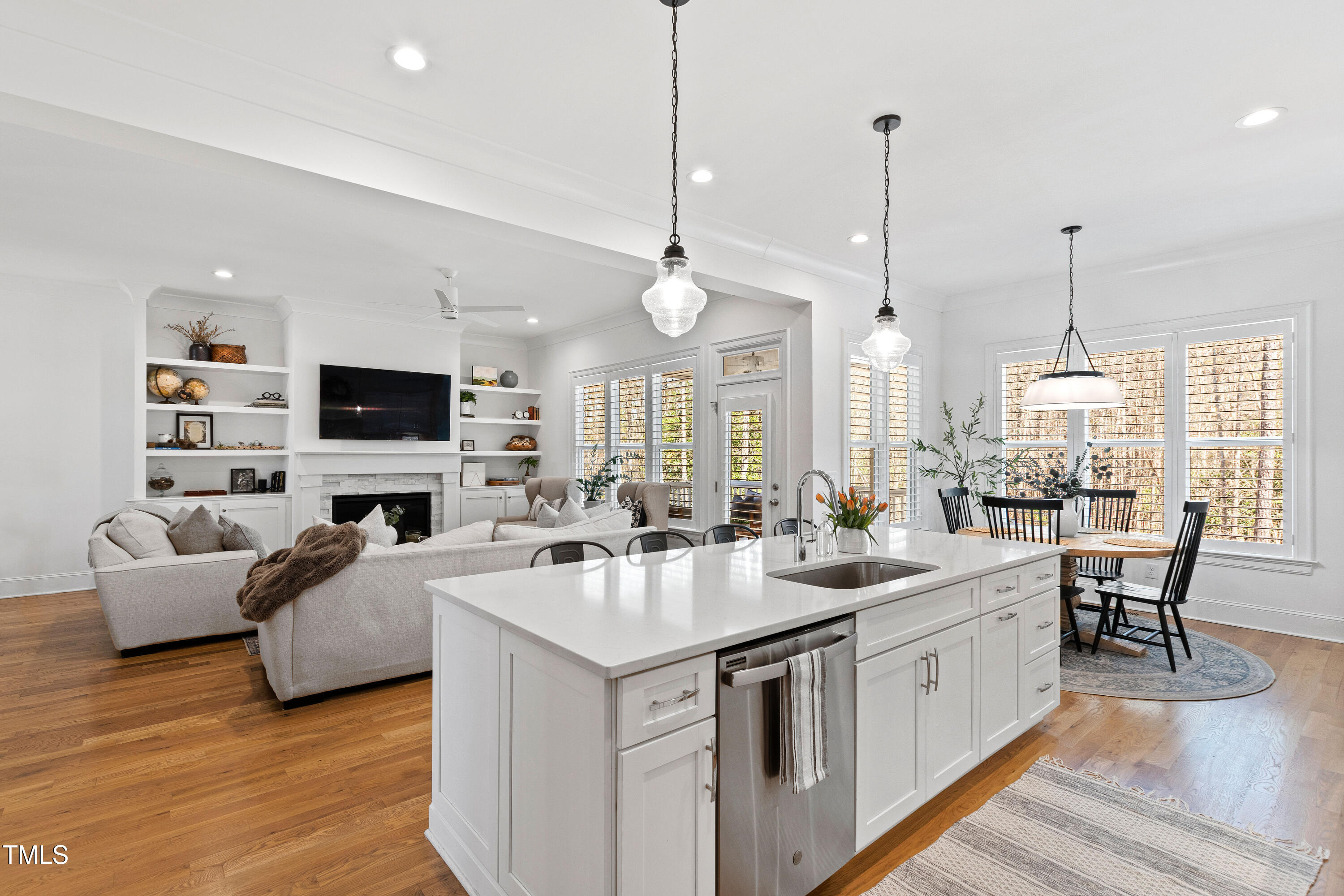 609 Meyers Place Lane