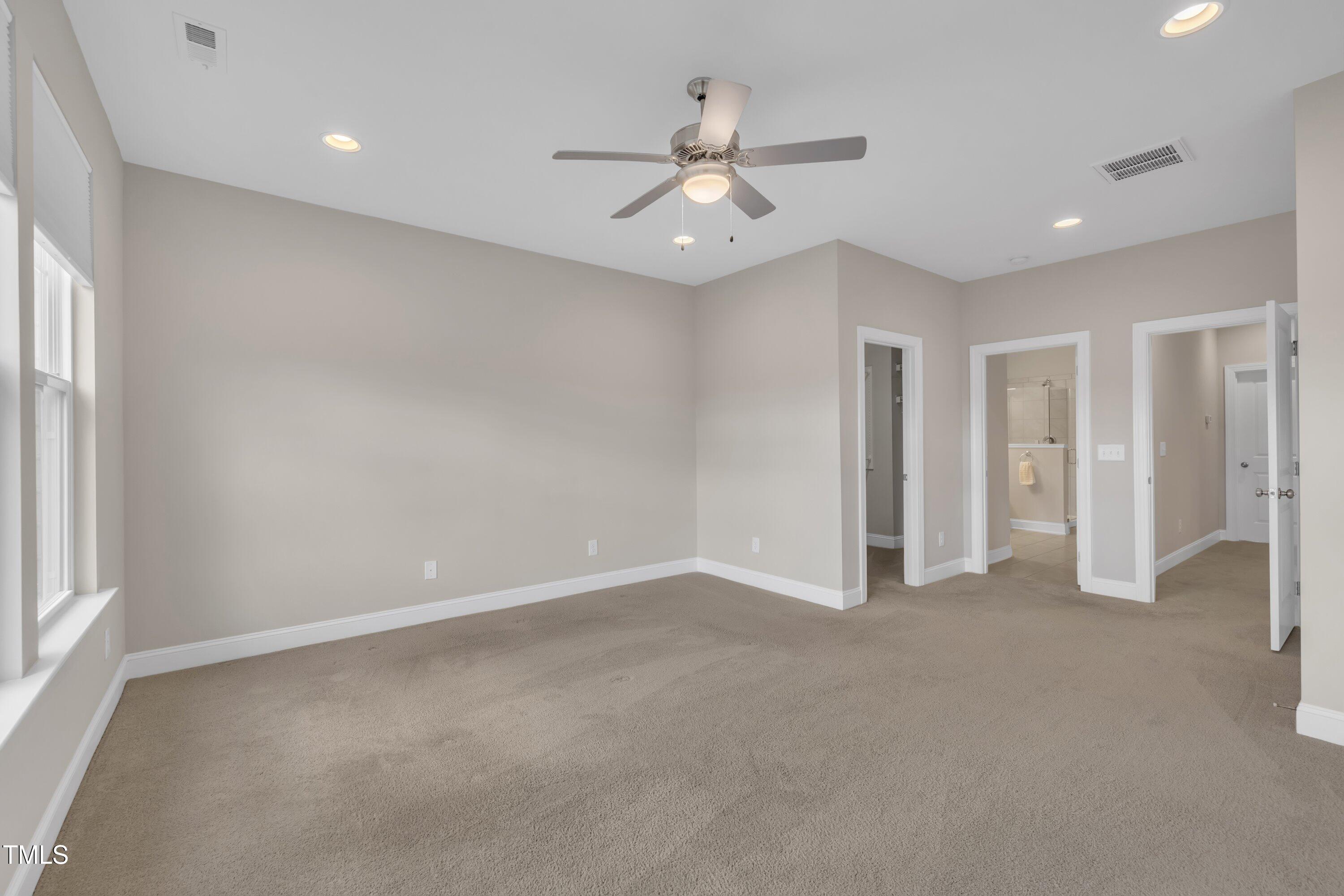 318 Acorn Hollow Place