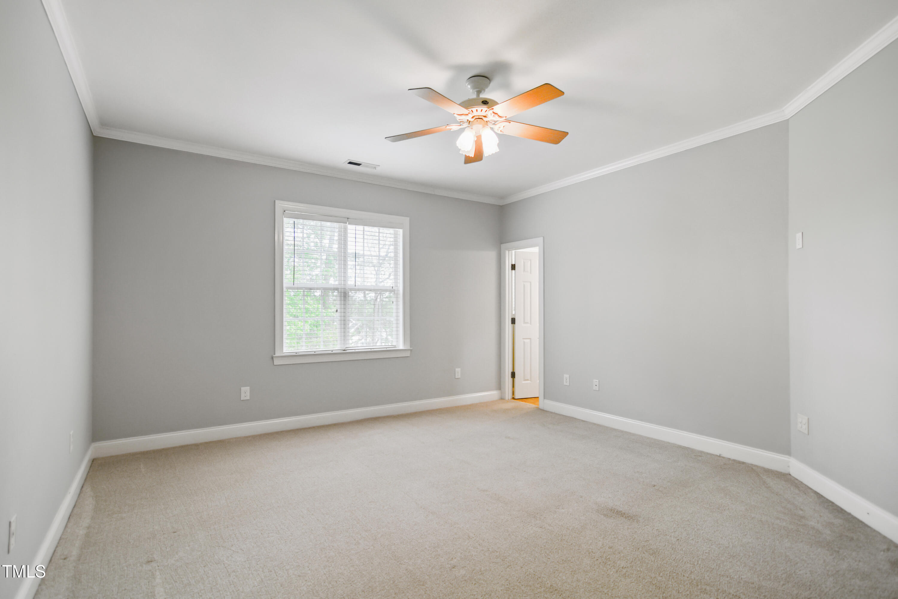 126 W Savannah Ridge Road