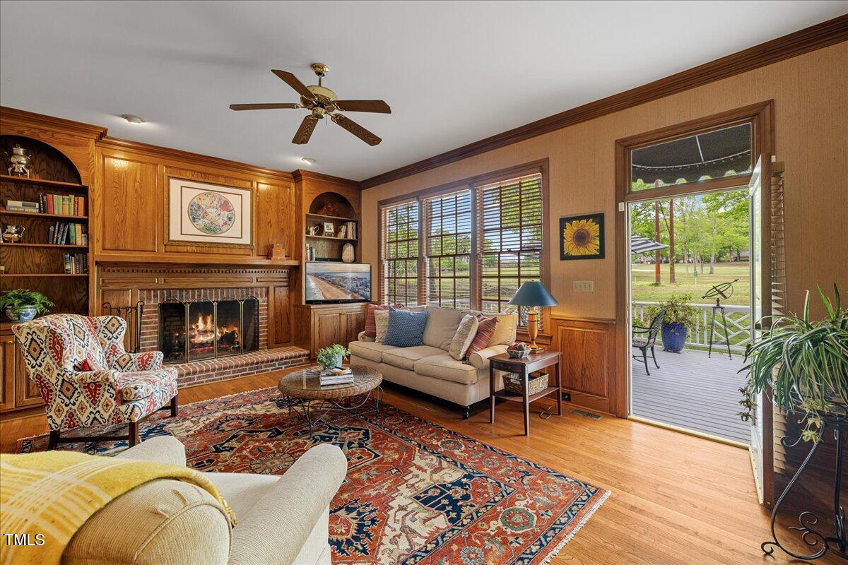 7709 Oakmont Place