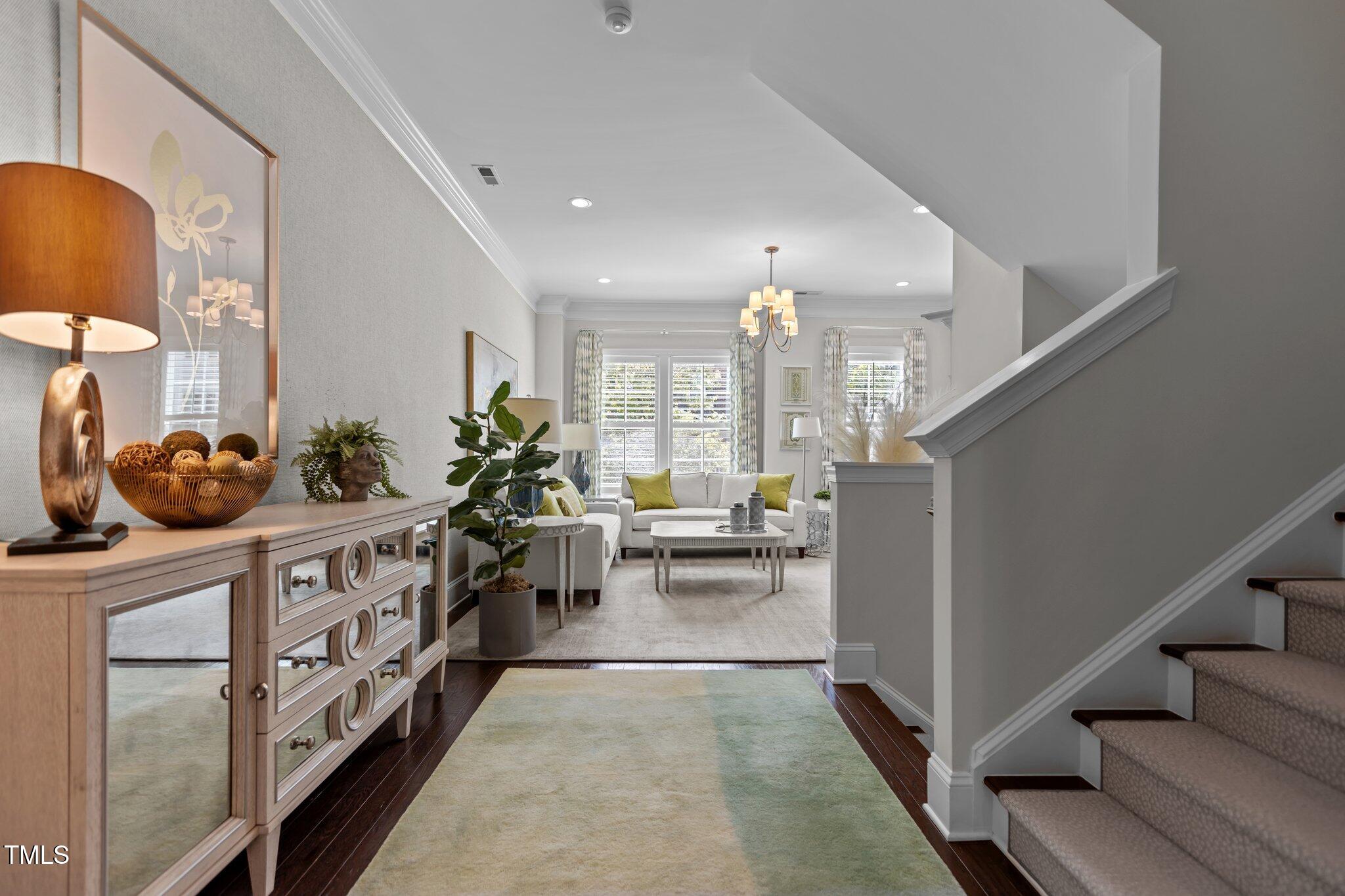 212 Allister Drive