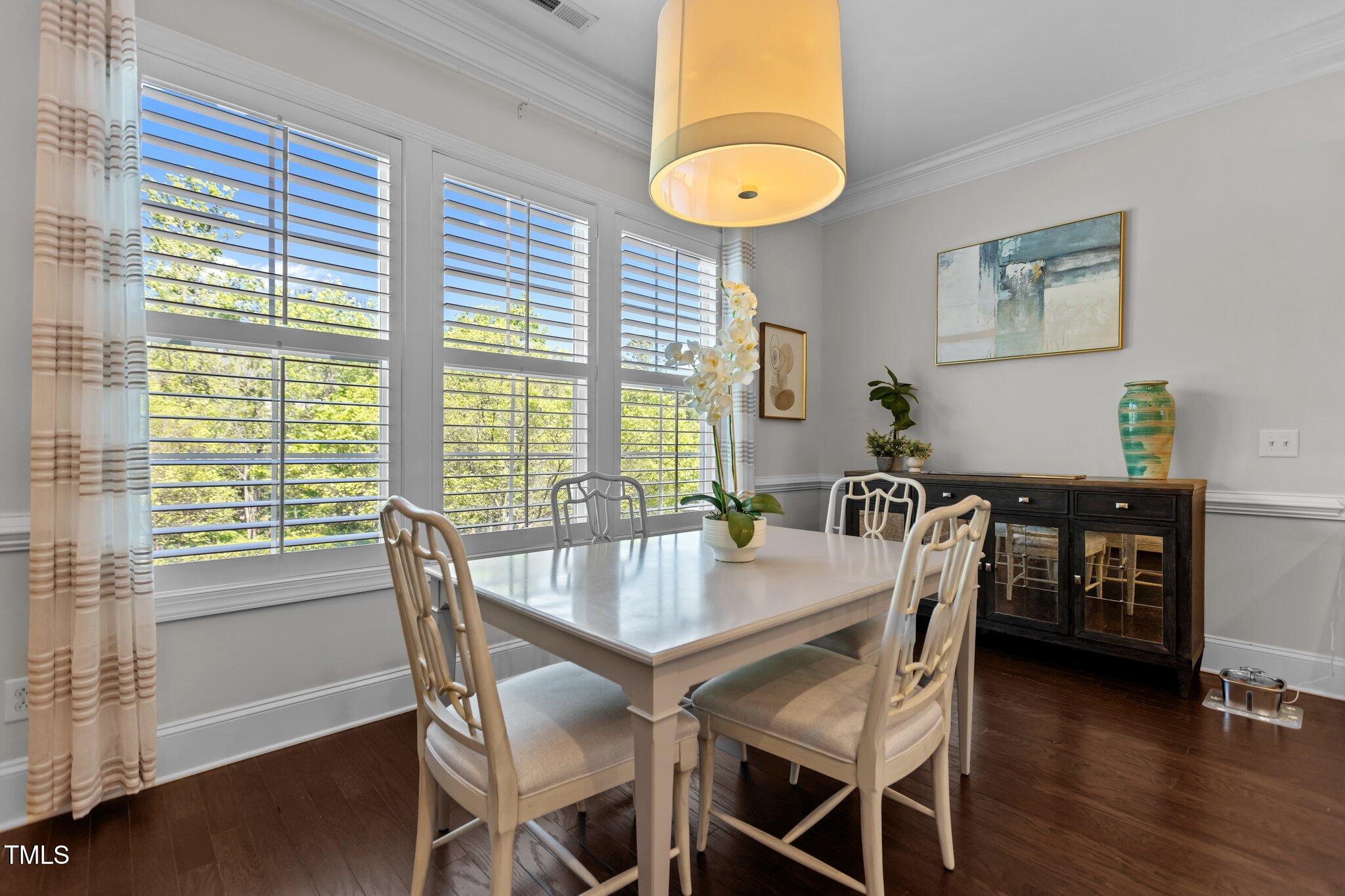 212 Allister Drive