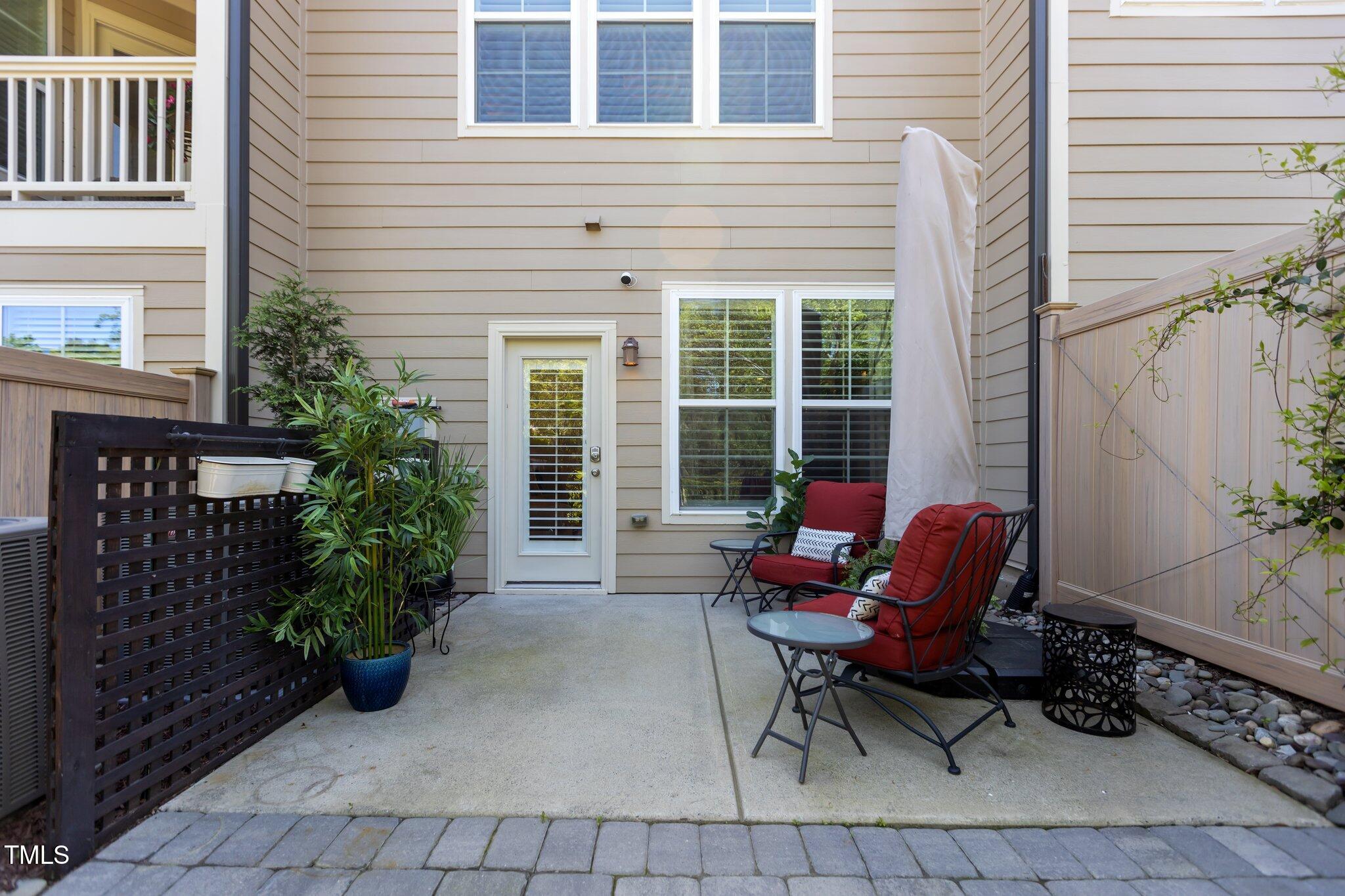 212 Allister Drive