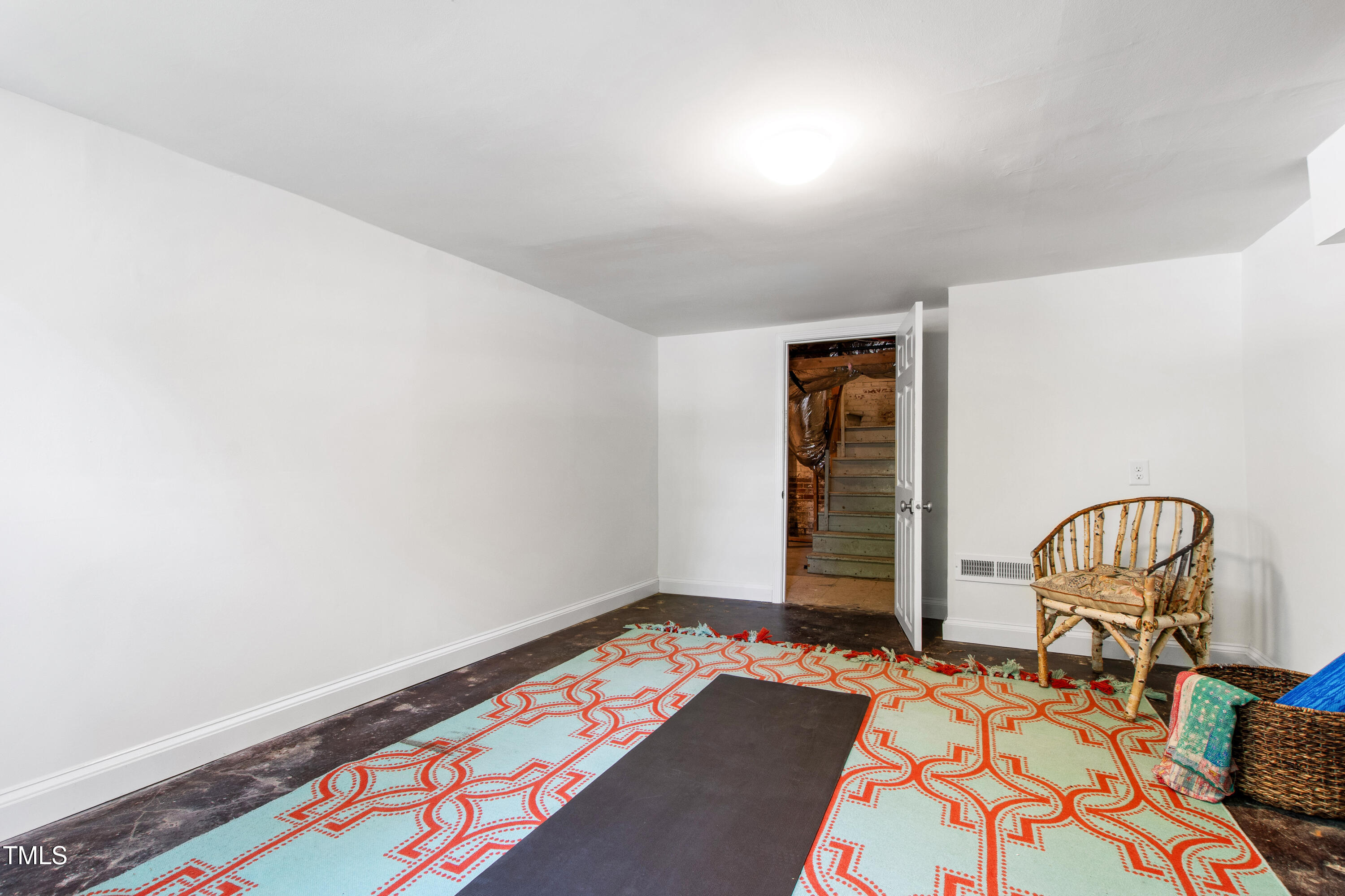 130 N Bloodworth Street