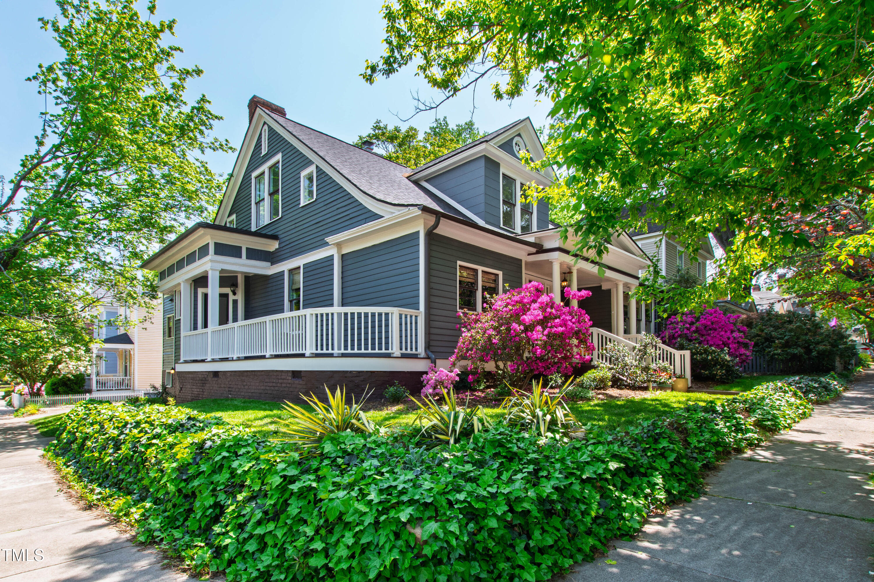 130 N Bloodworth Street