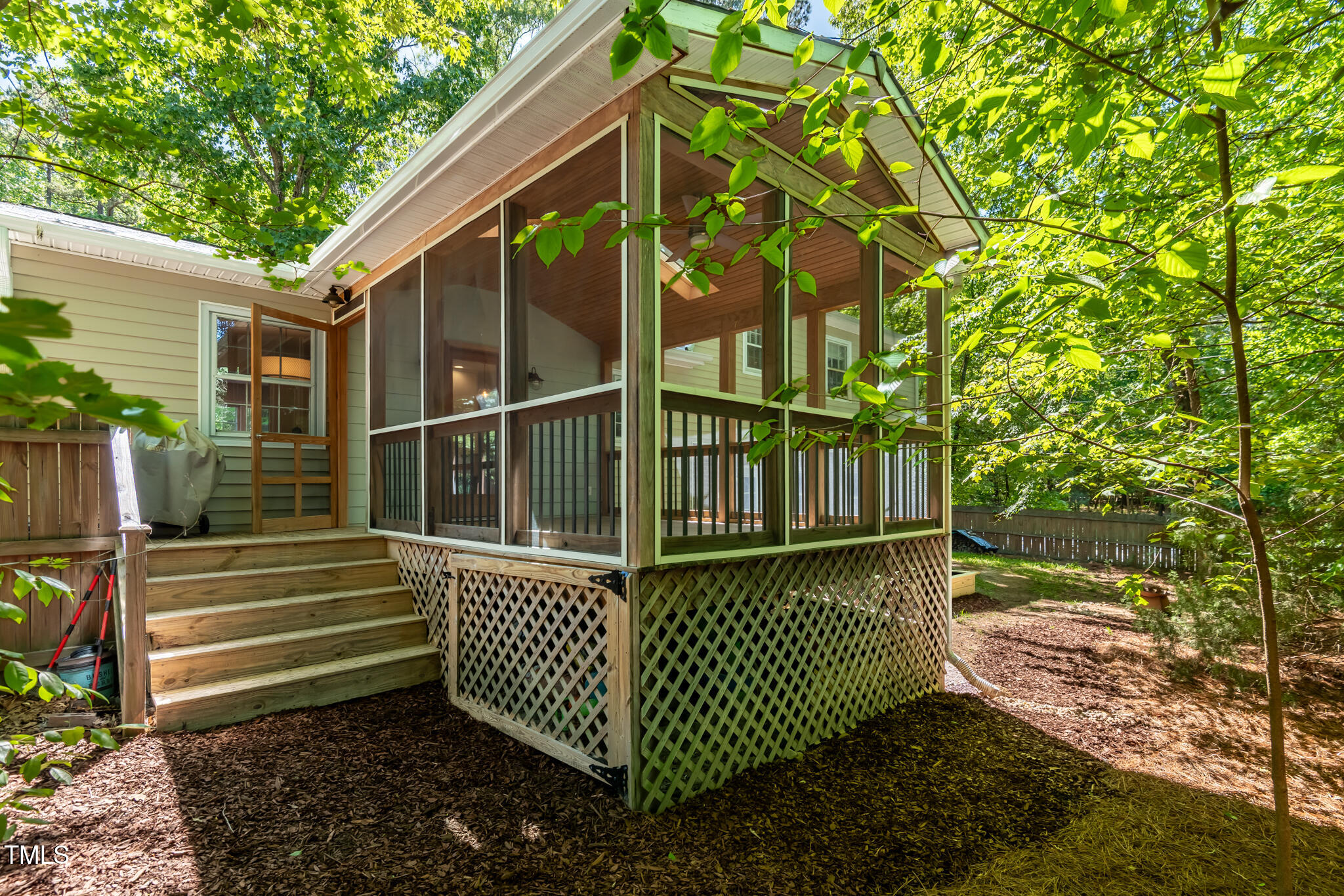 526 Colony Woods Drive